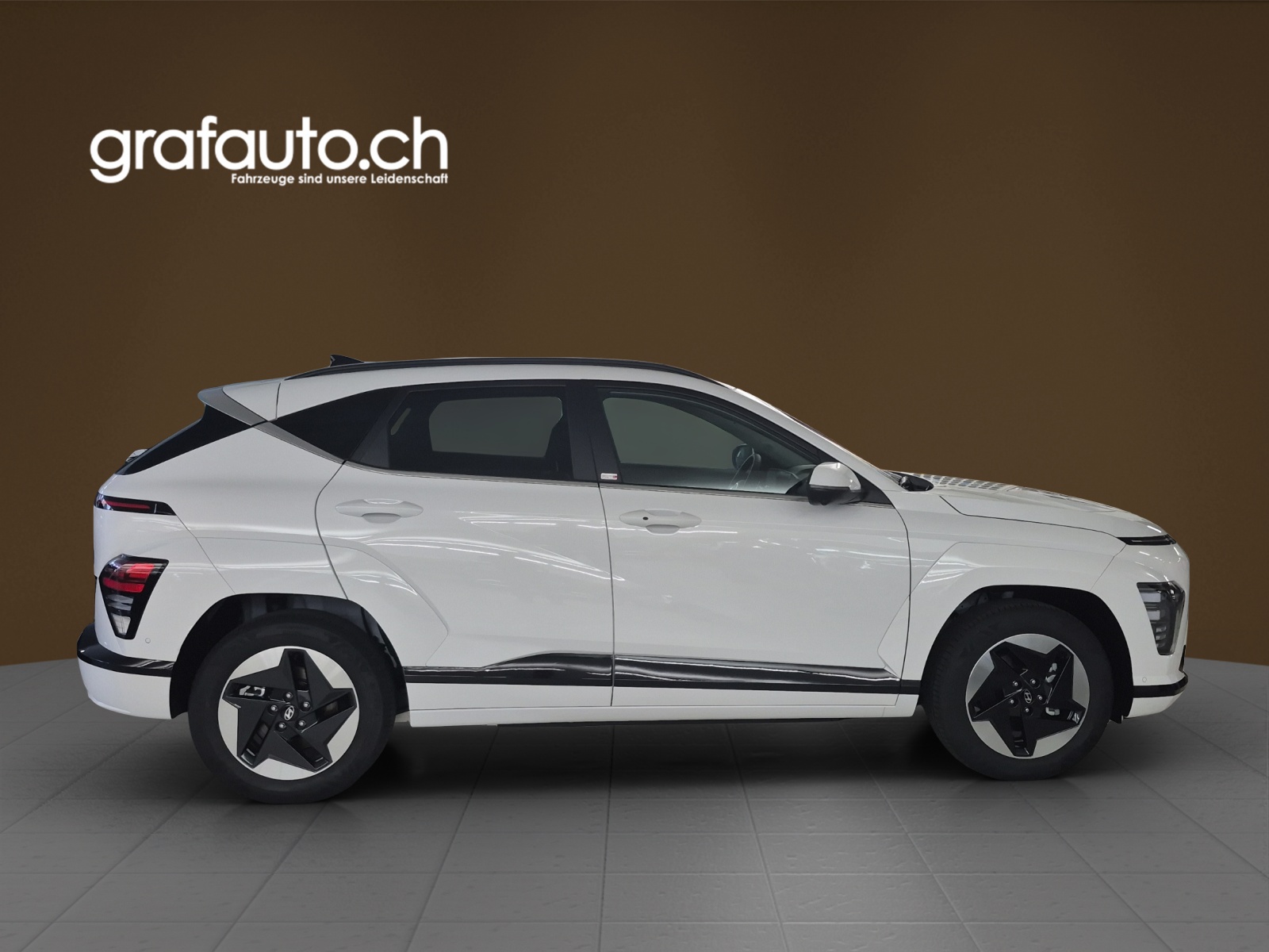 HYUNDAI Kona 65,4 kWh Electric Amplia-image-2