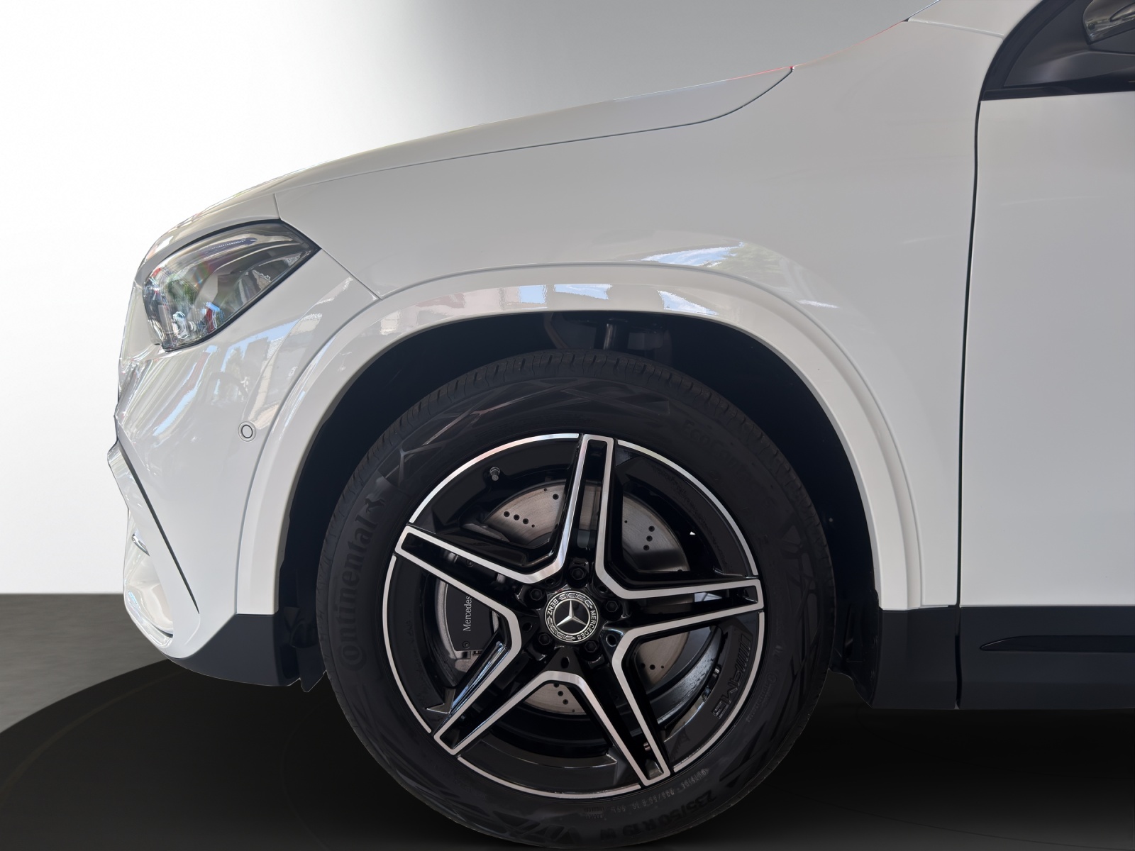 MERCEDES-BENZ GLA 250 4Matic 8G-DCT Swiss Star-image-4