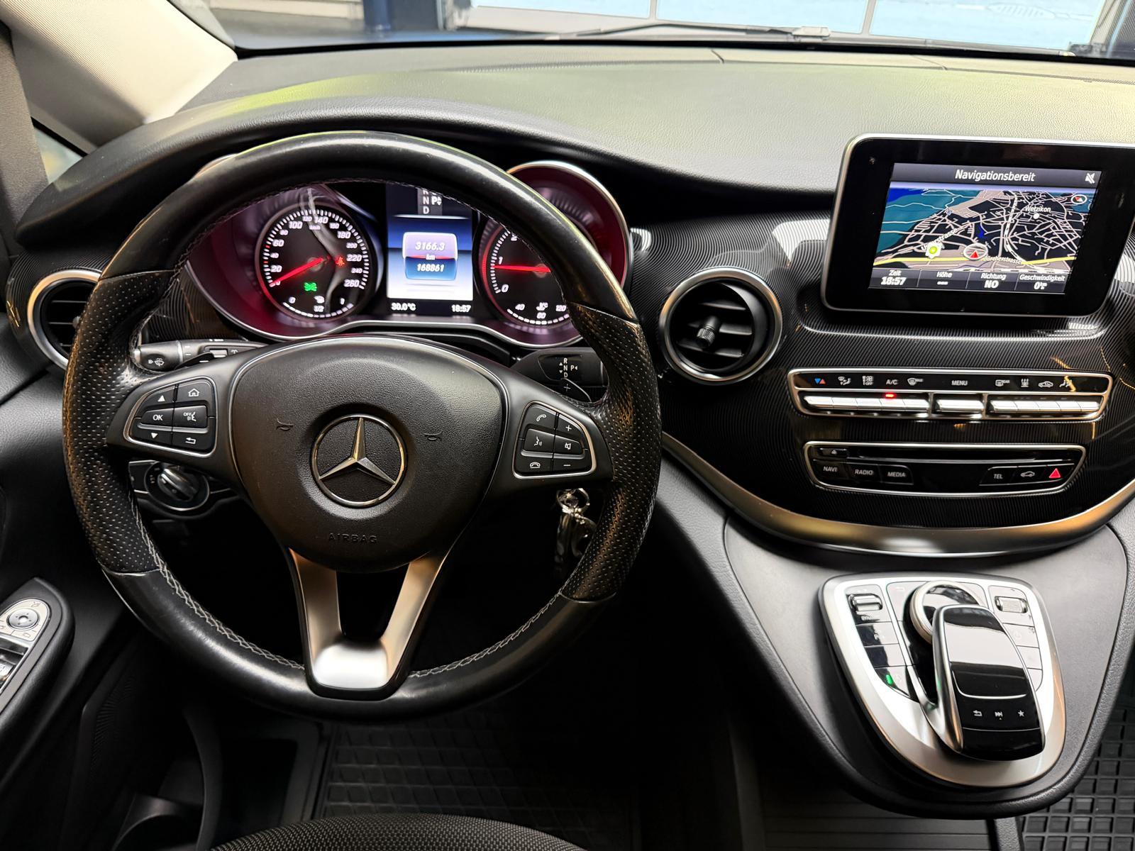 MERCEDES-BENZ V 250 d BlueTec Avant. kurz 4m Van-image-10