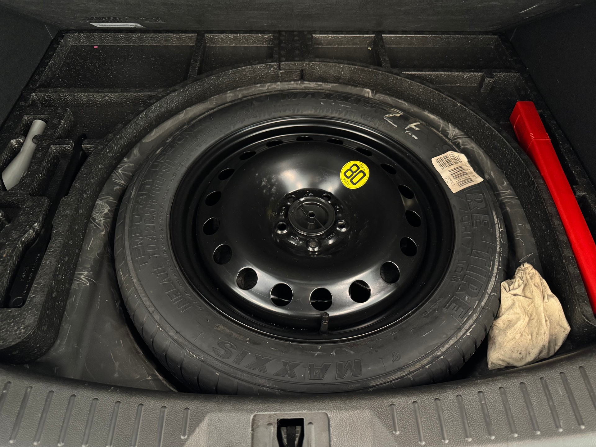 FORD Kuga 2.0 TDCi Titanium 4WD PowerShift-image-17