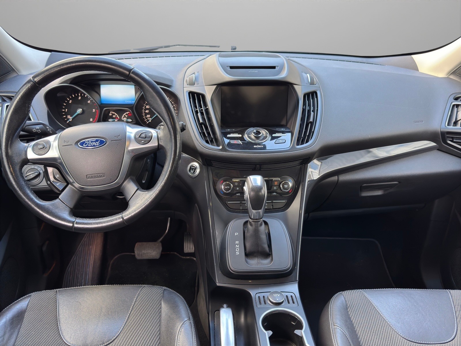 FORD Kuga 2.0 TDCi Titanium 4WD PowerShift-image-8