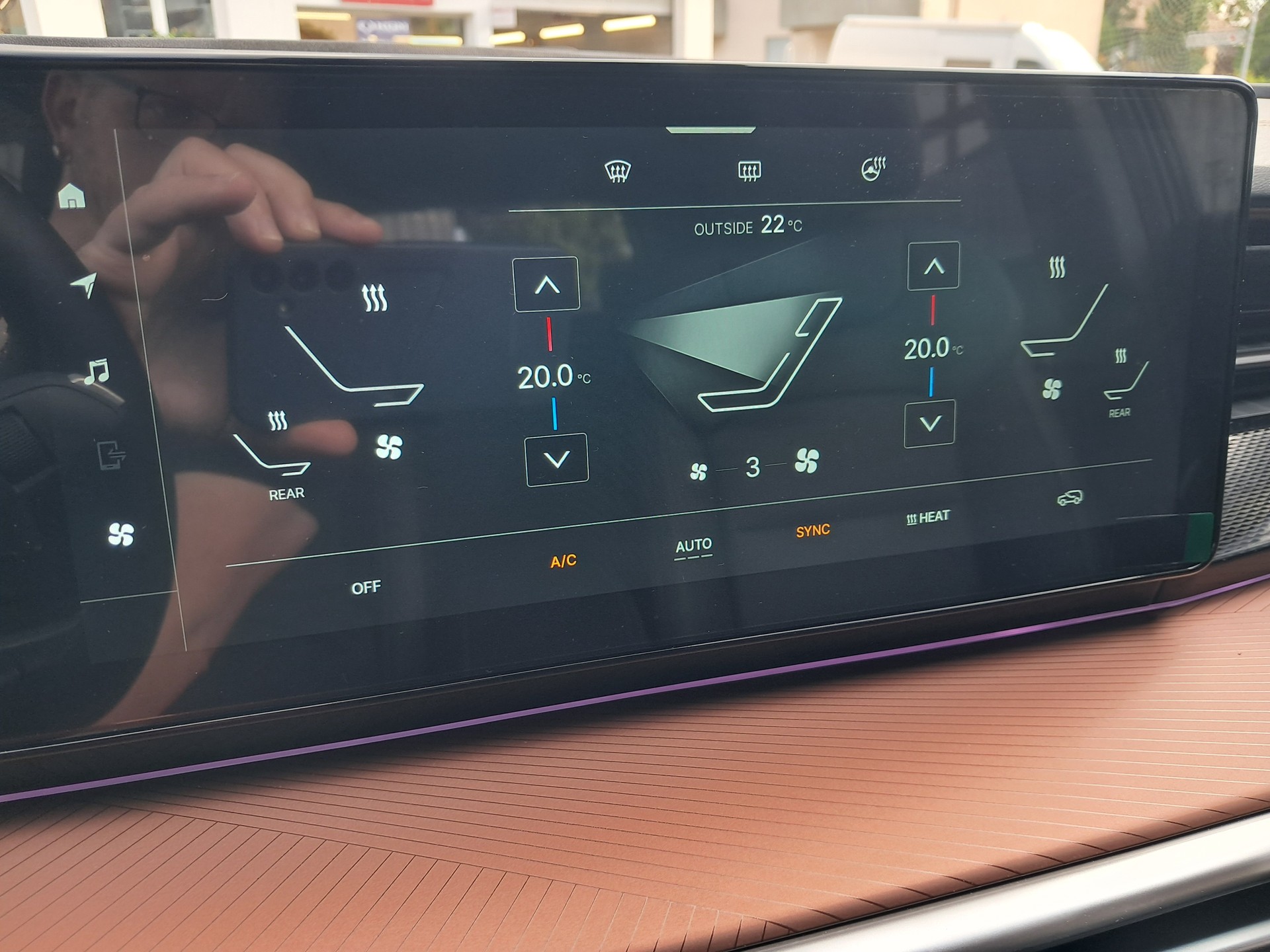 KGM-SsangYong Torres EVX 80 kWh Platinum-image-13