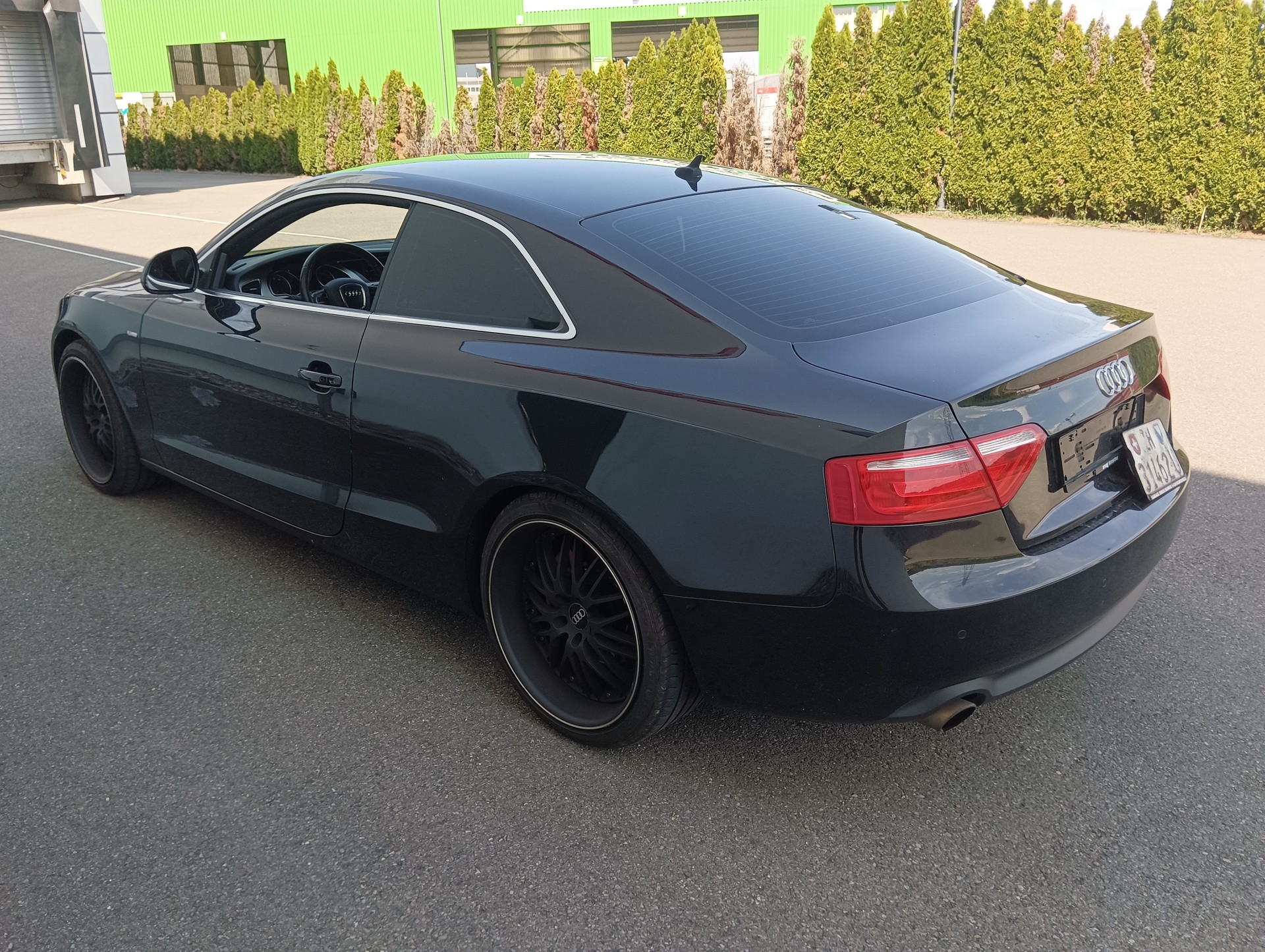 AUDI A5 Coupé 3.2 FSI quattro tiptronic-image-2
