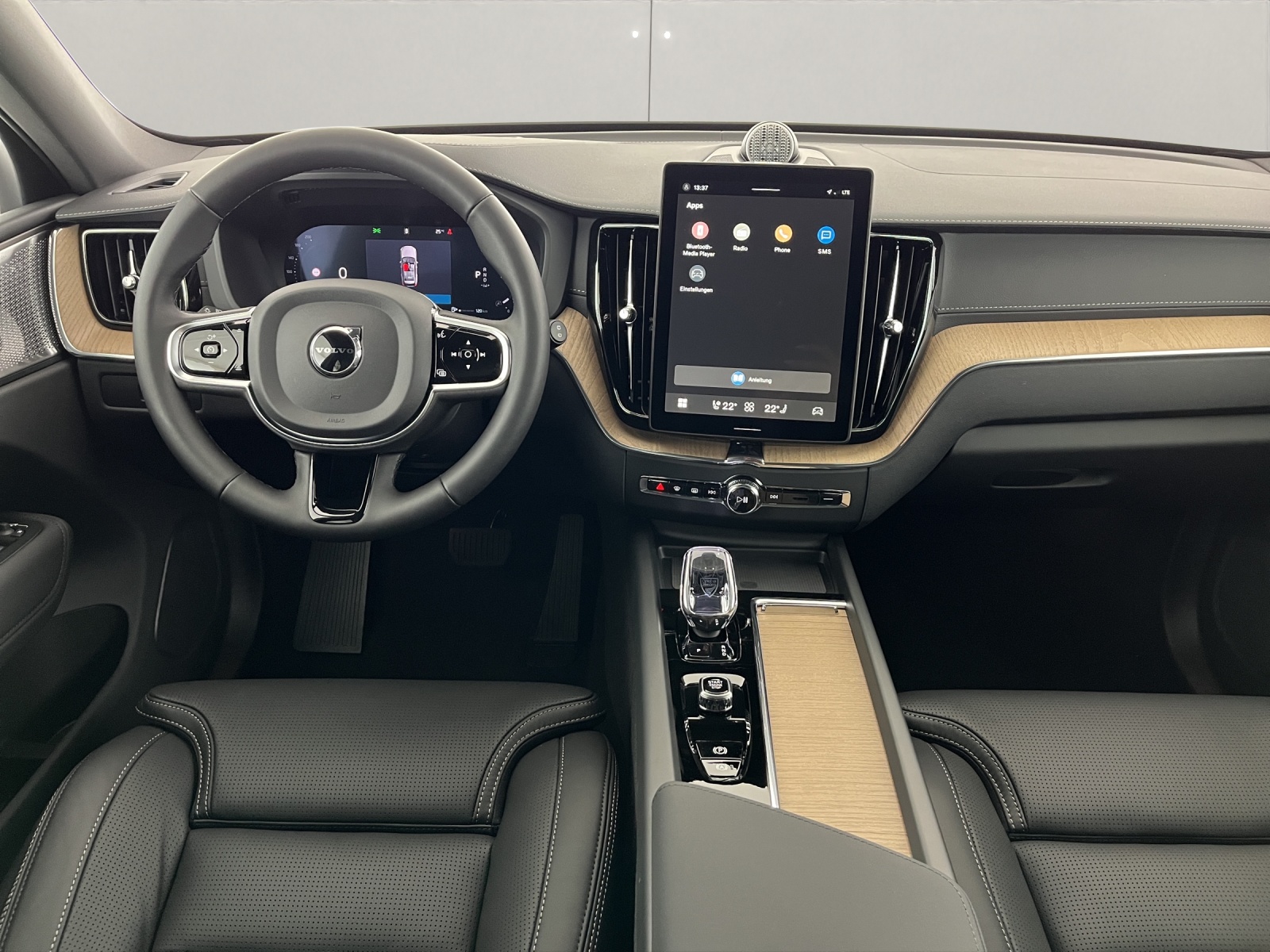 VOLVO XC60 2.0 B5 MH Ultra Dark AWD-image-12