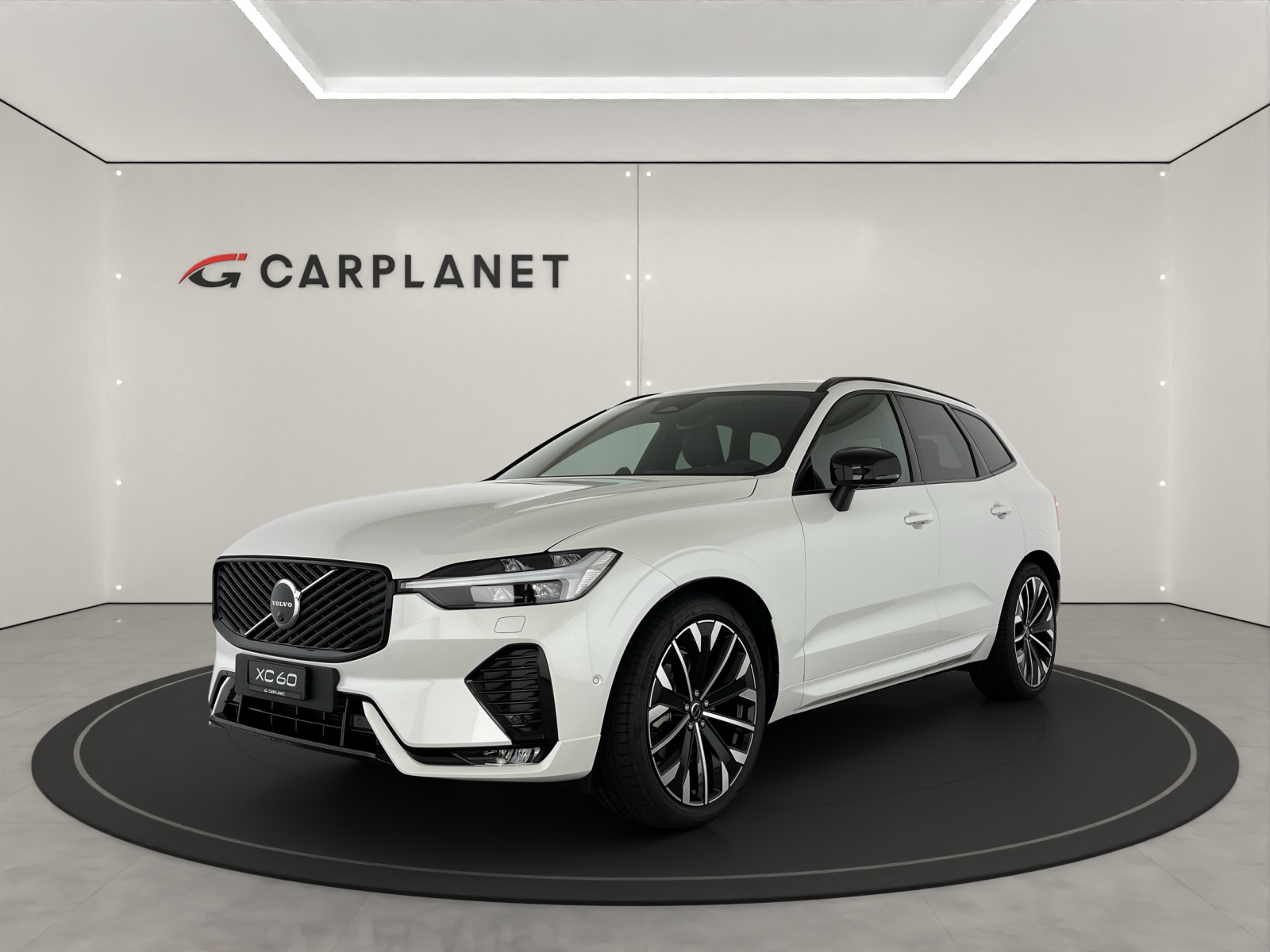 VOLVO XC60 2.0 B5 MH Ultra Dark AWD-image-0