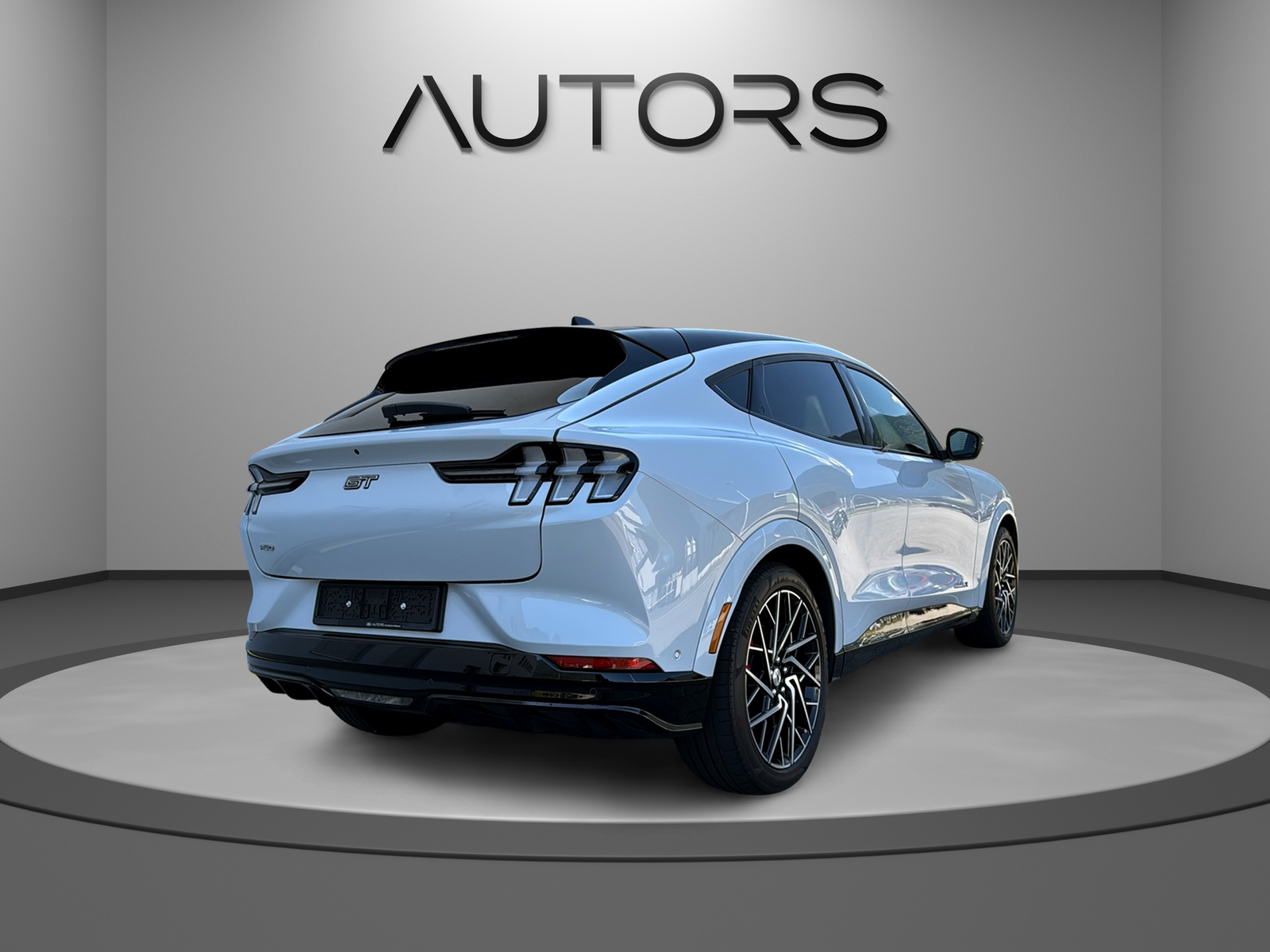 FORD Mustang MACH-E GT AWD 91 kWh-image-4