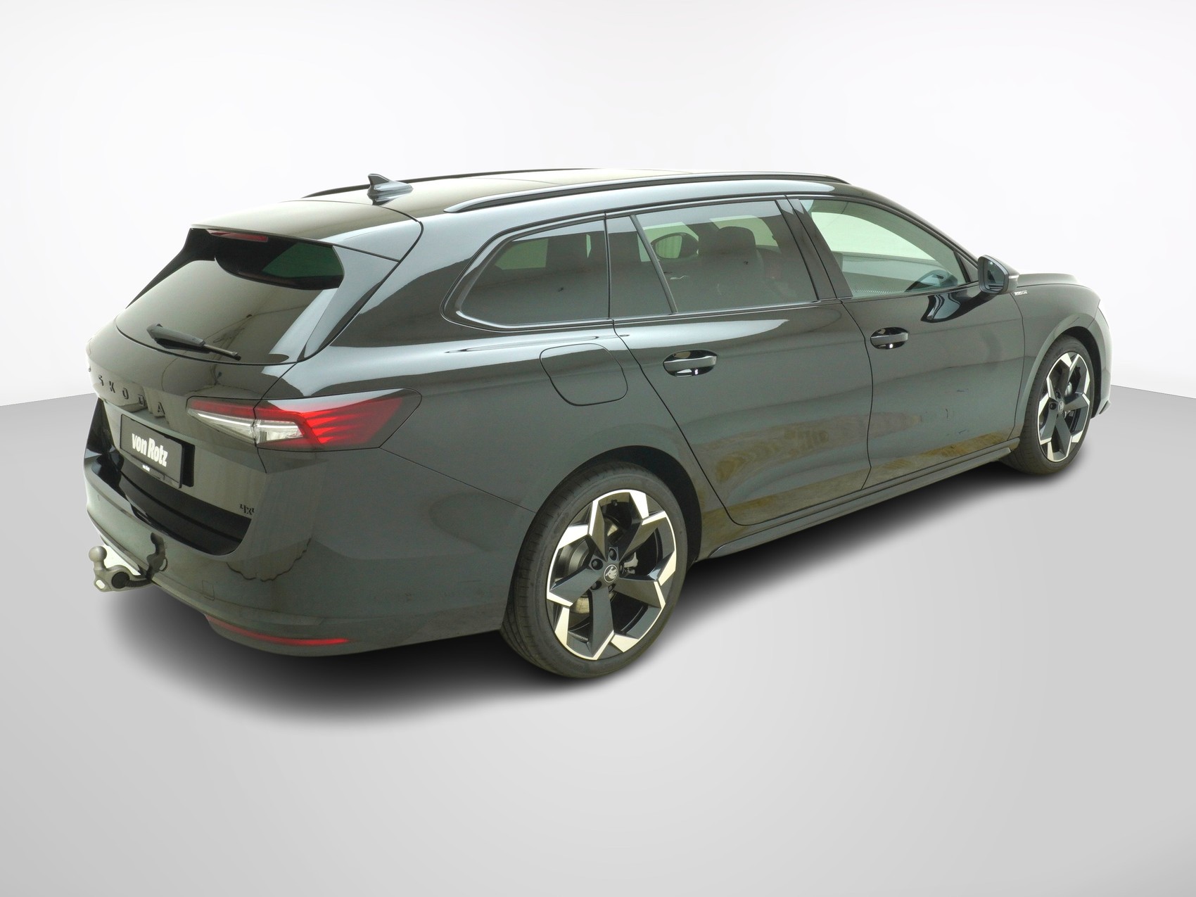 SKODA Superb 2.0 TDI Sportline 4x4 DSG-image-5