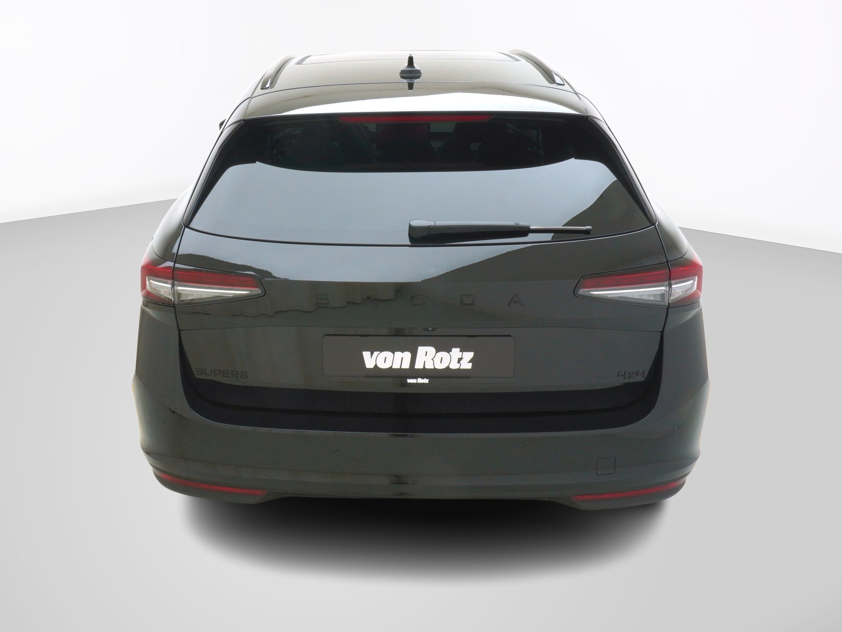 SKODA Superb 2.0 TDI Sportline 4x4 DSG-image-2