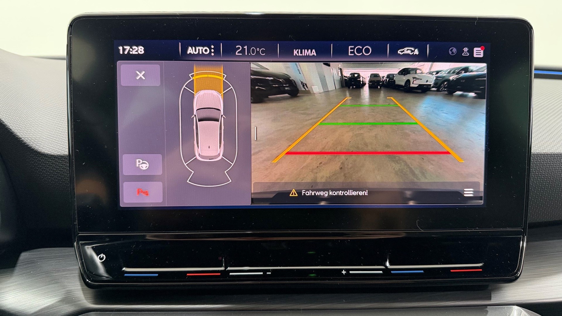 SEAT Leon 1.4 eHybrid DSG-image-8