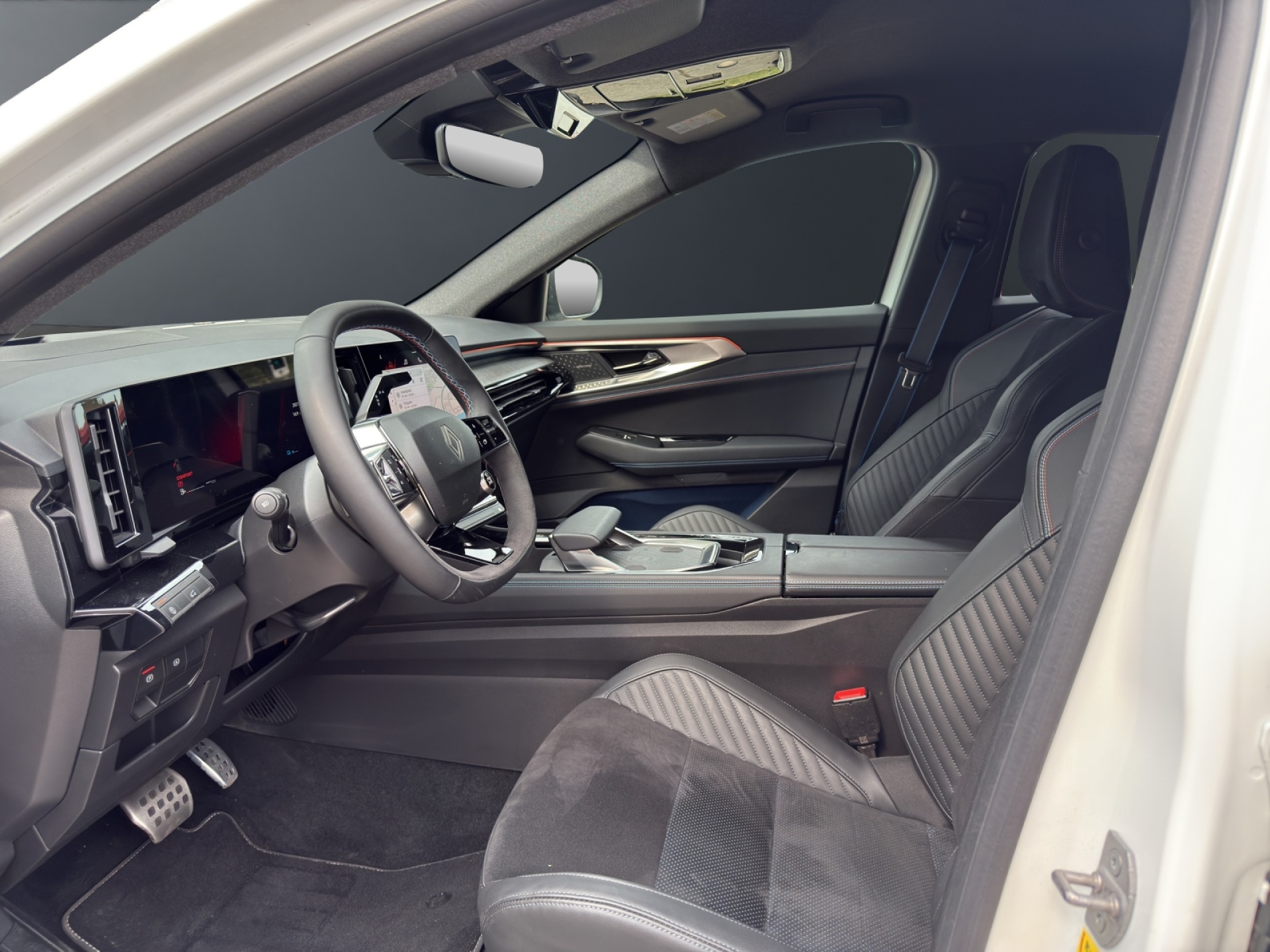 RENAULT Rafale 1.2 E-Tech esprit Alpine-image-6