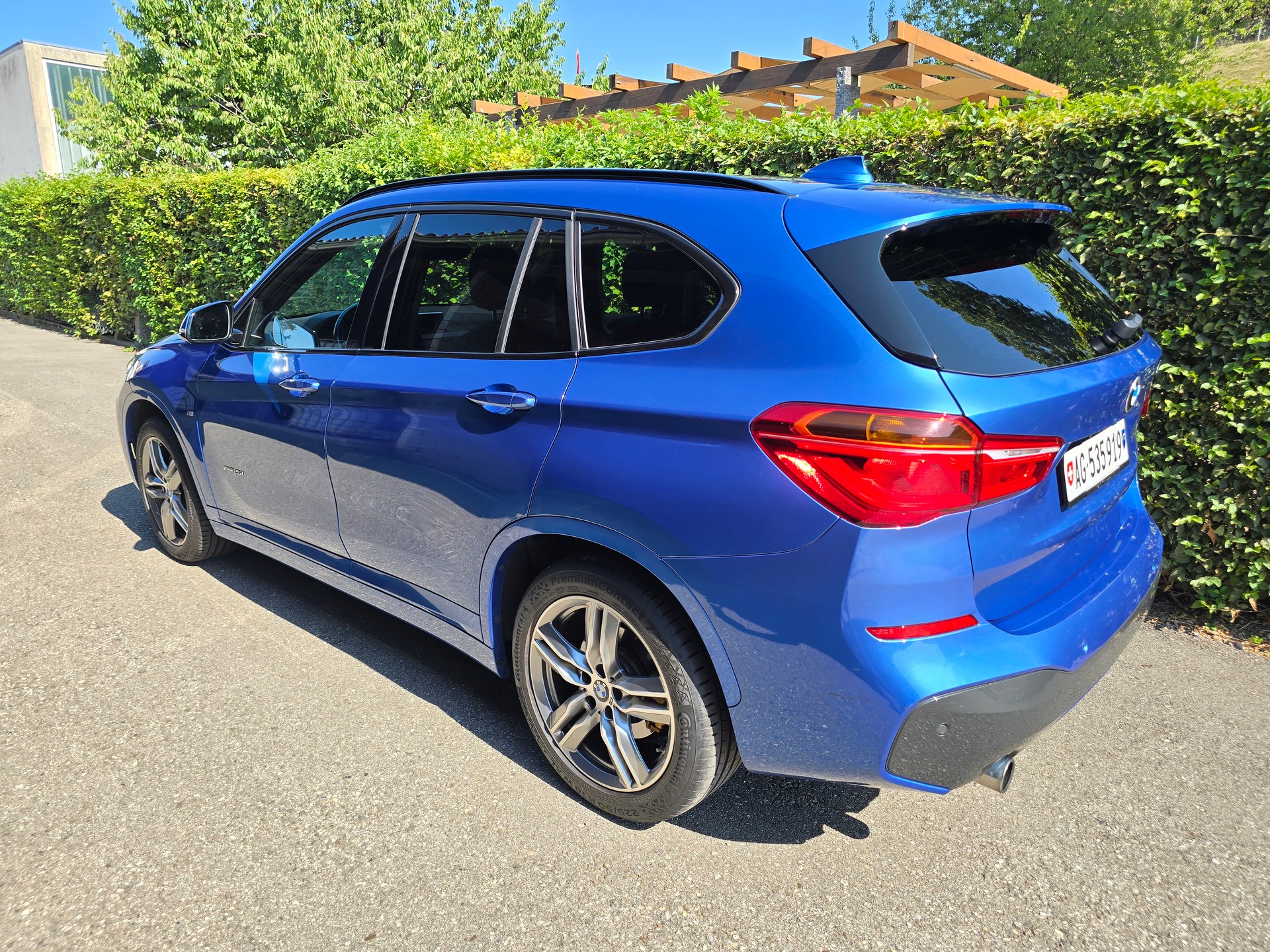 BMW X1 xDrive 25i M Sport Steptronic-image-3