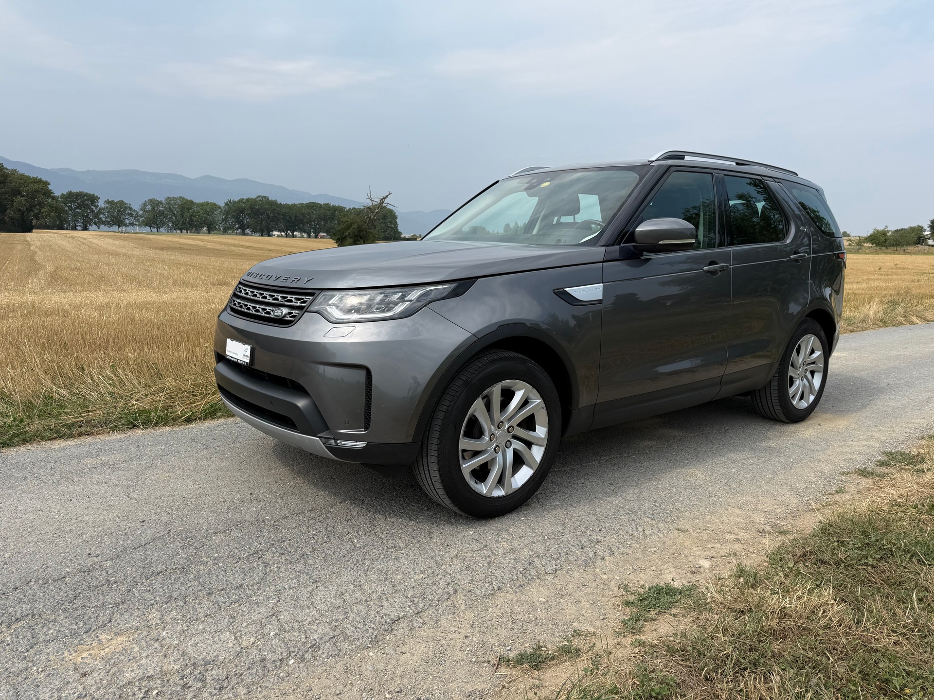 LAND ROVER Discovery 3.0 TD6 HSE Luxury Automatic-image-0