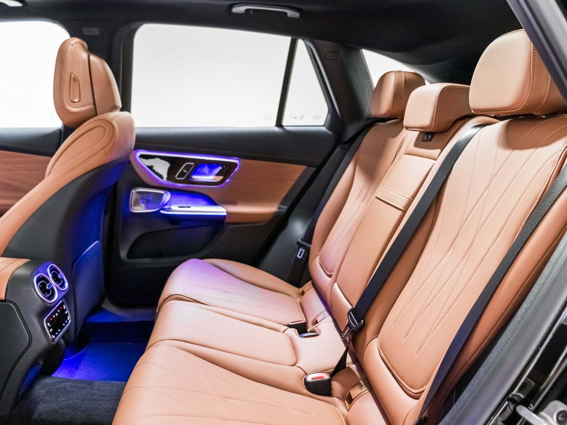MERCEDES-BENZ GLC 450 d 4MATIC-image-7