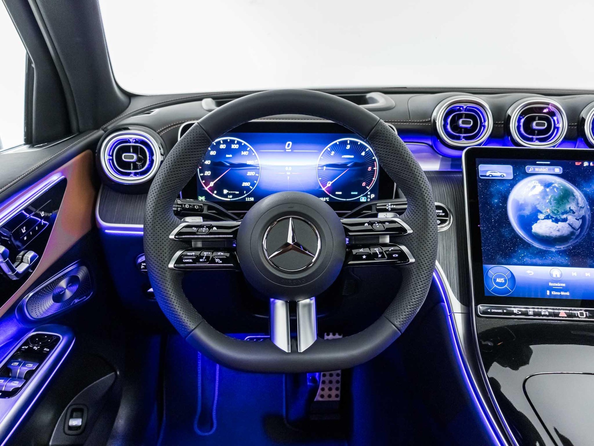 MERCEDES-BENZ GLC 450 d 4MATIC-image-10