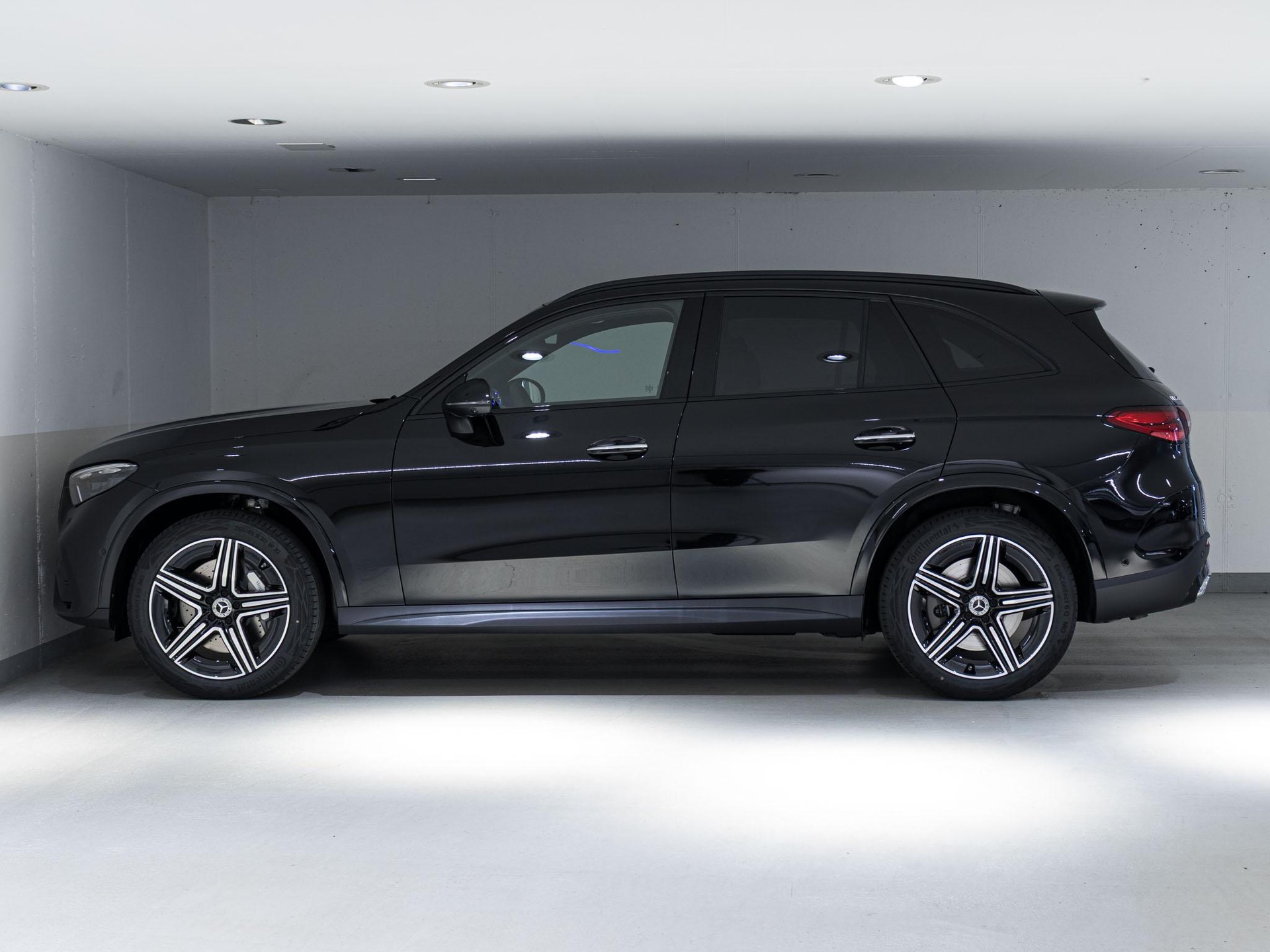MERCEDES-BENZ GLC 450 d 4MATIC-image-4