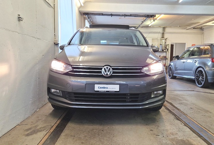 VW TOURAN 1.4 TSI Comfortline DSG 7-Sitze PANORAMADACH-image-3