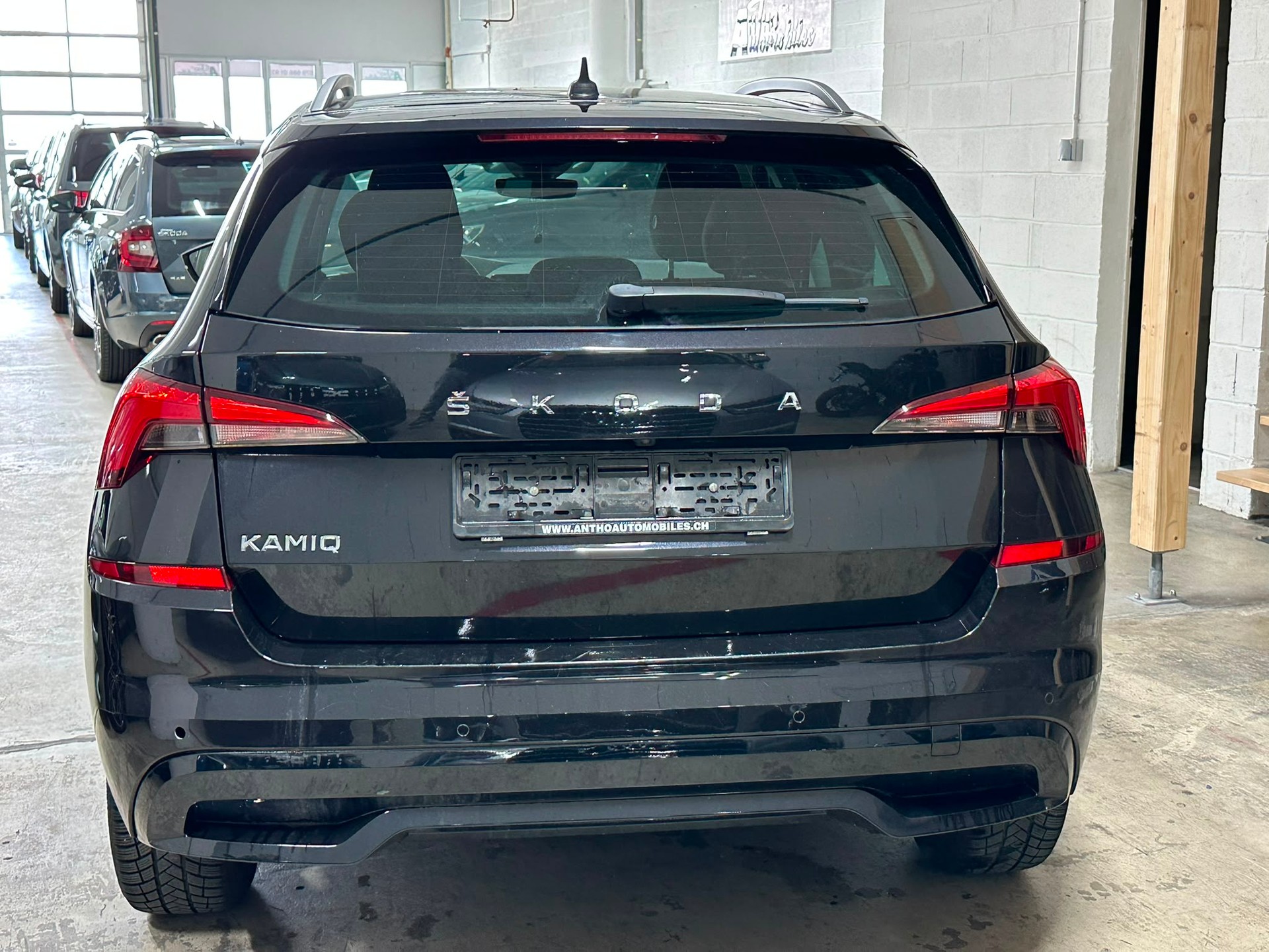 SKODA Kamiq 1.0 TSI Ambition DSG-image-4
