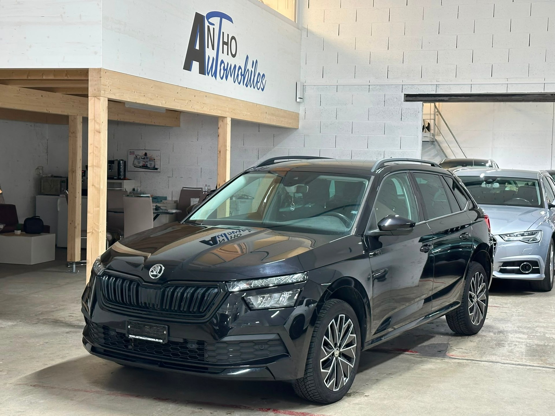 SKODA Kamiq 1.0 TSI Ambition DSG-image-0