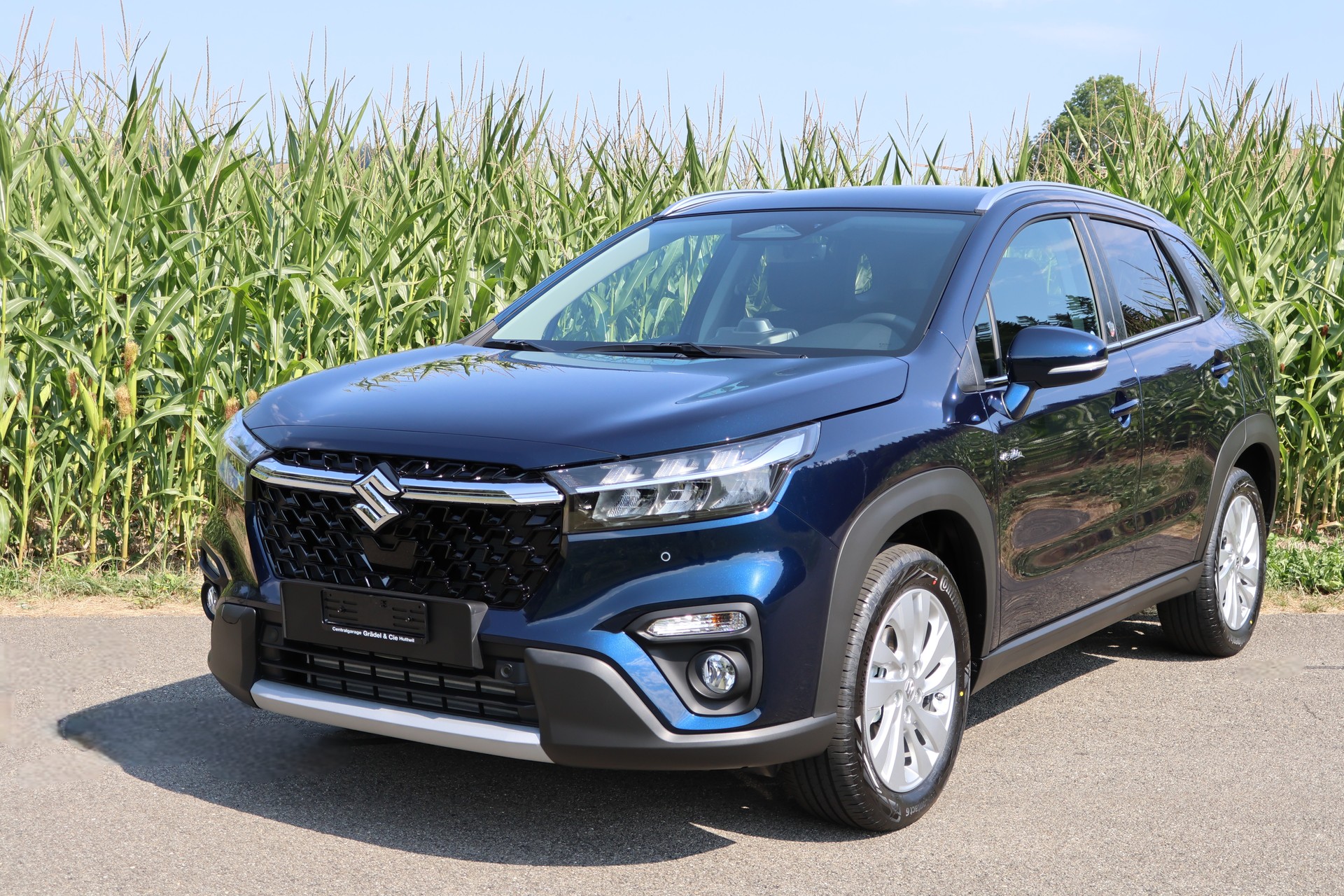 SUZUKI S-Cross 1.4T Compact+Piz Sulai-image-0