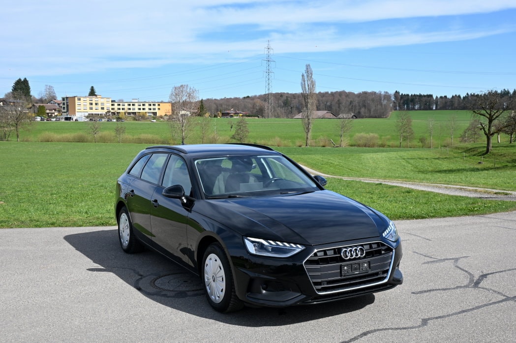 AUDI A4 Avant 2.0 TDI 35 S-tronic-image-1