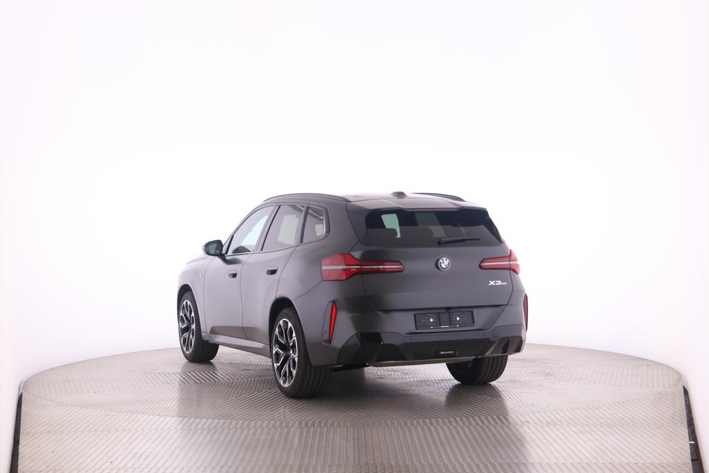 BMW X3 20i xDrive-image-4