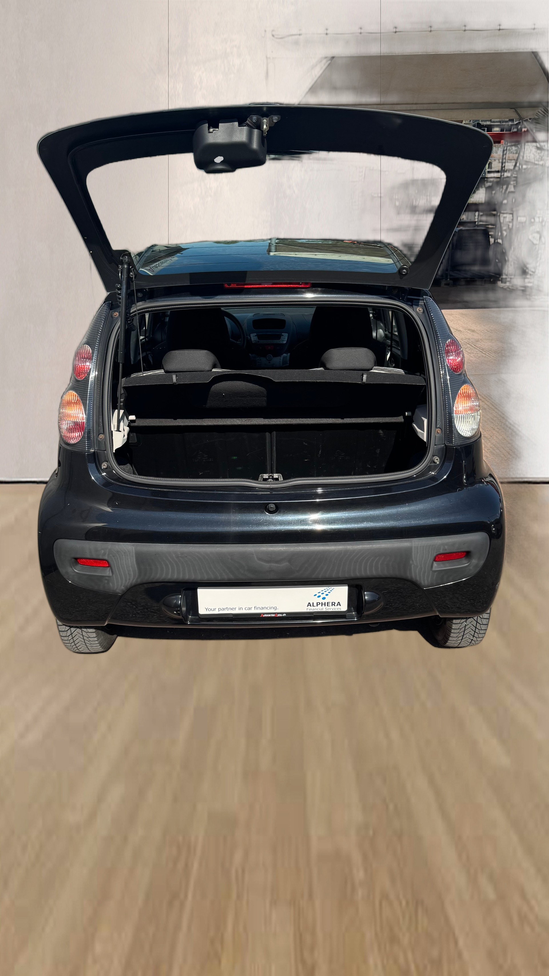 CITROEN C1 1.0i Attraction-image-13