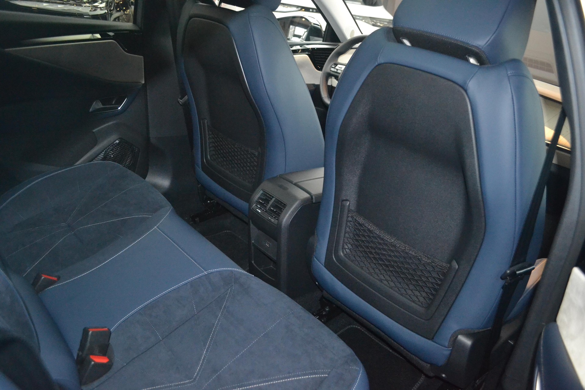 DS AUTOMOBILES E-Tense Jules Verne-image-7