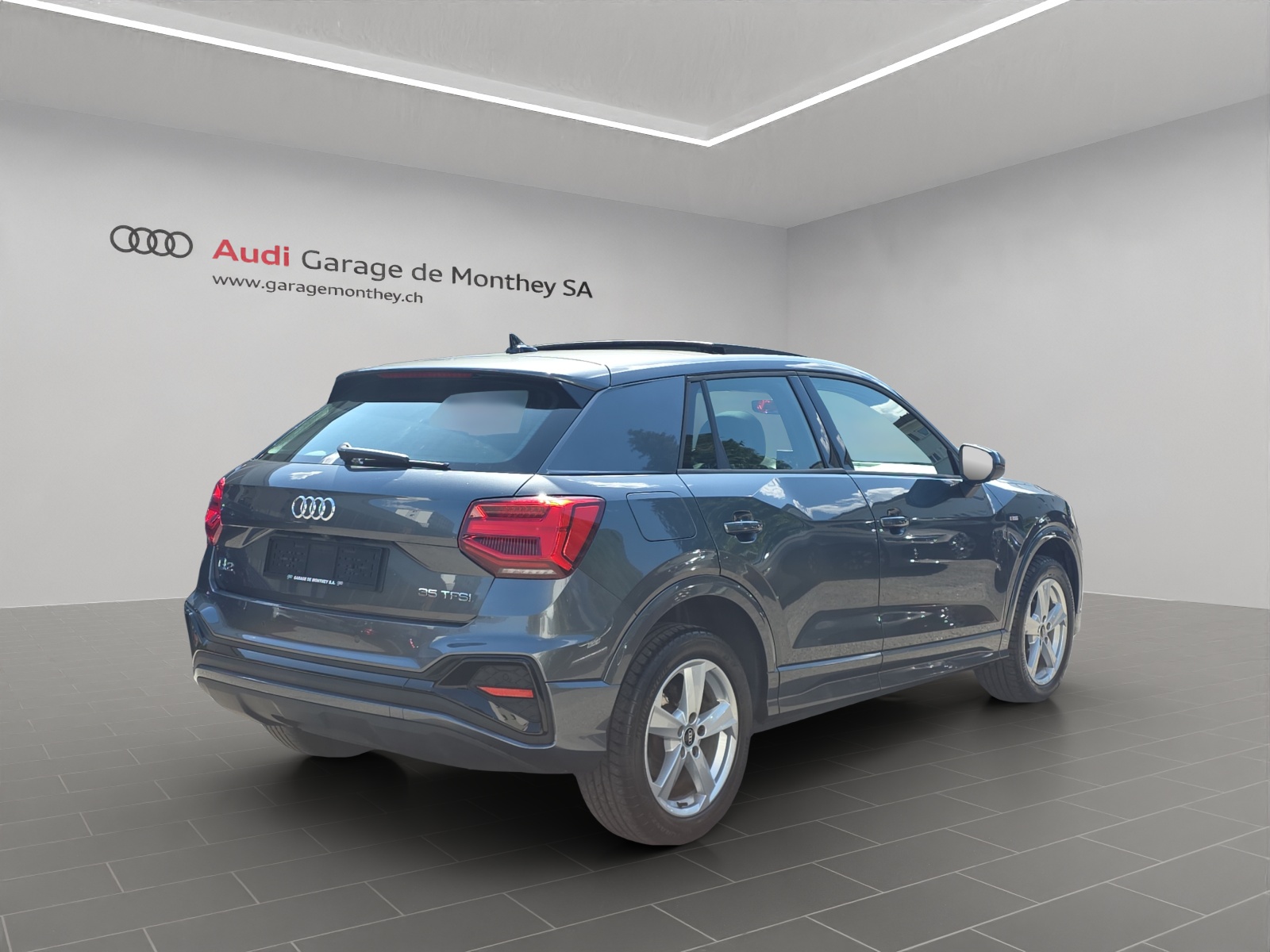 AUDI Q2 35 TFSI S line S-tronic-image-3