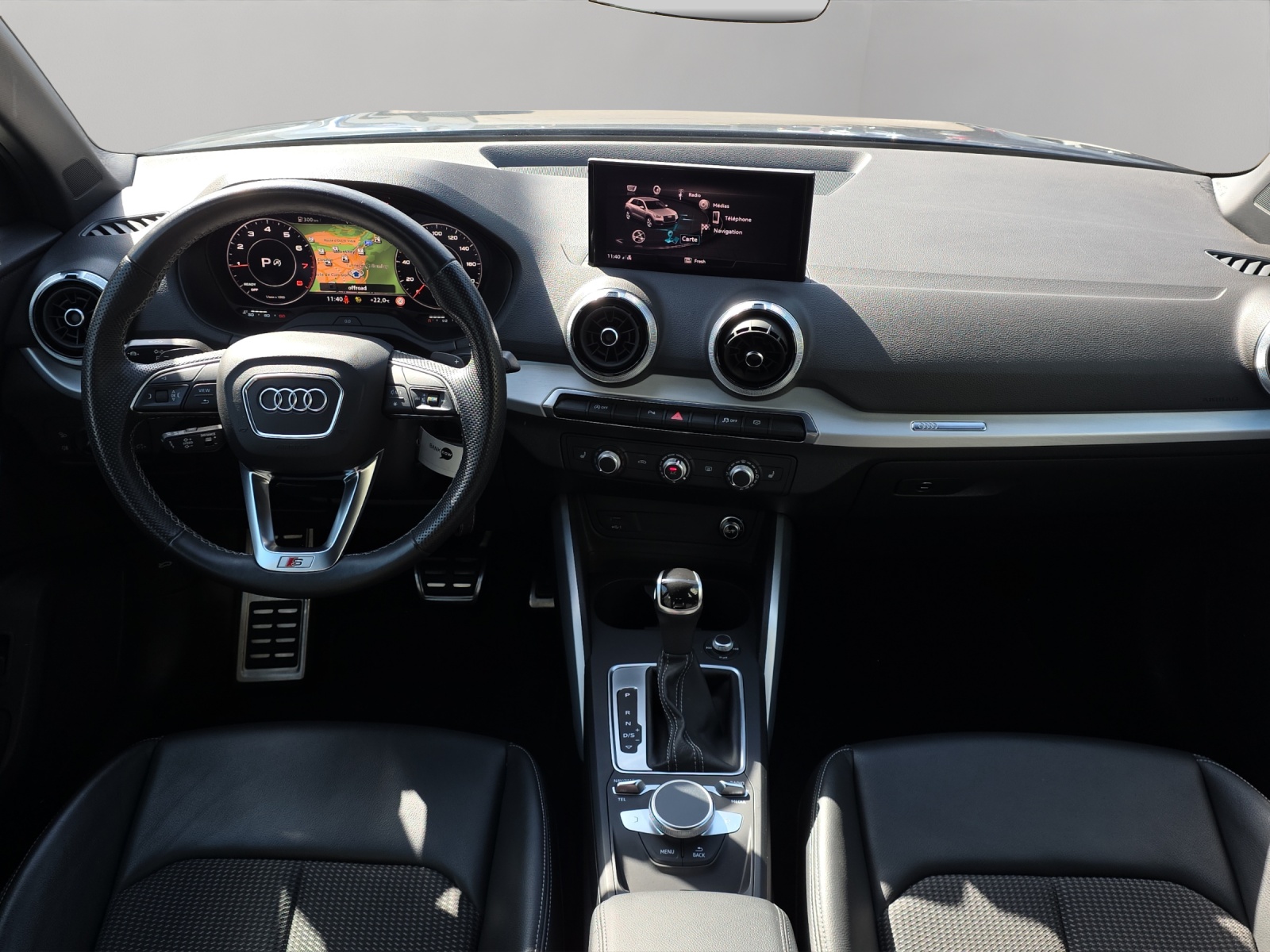 AUDI Q2 35 TFSI S line S-tronic-image-9
