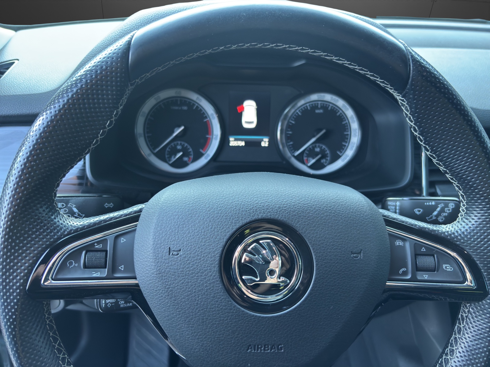 SKODA Kodiaq 2.0 TSI Style DSG 4x4-image-5