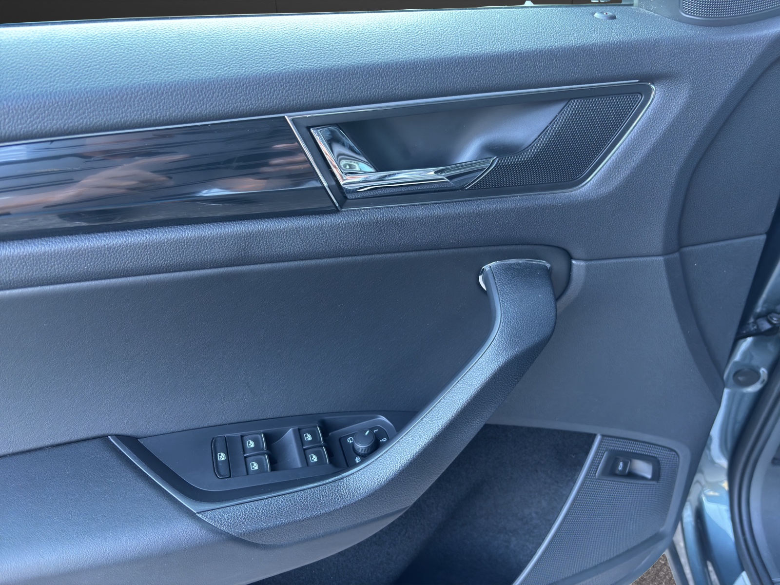 SKODA Kodiaq 2.0 TSI Style DSG 4x4-image-10