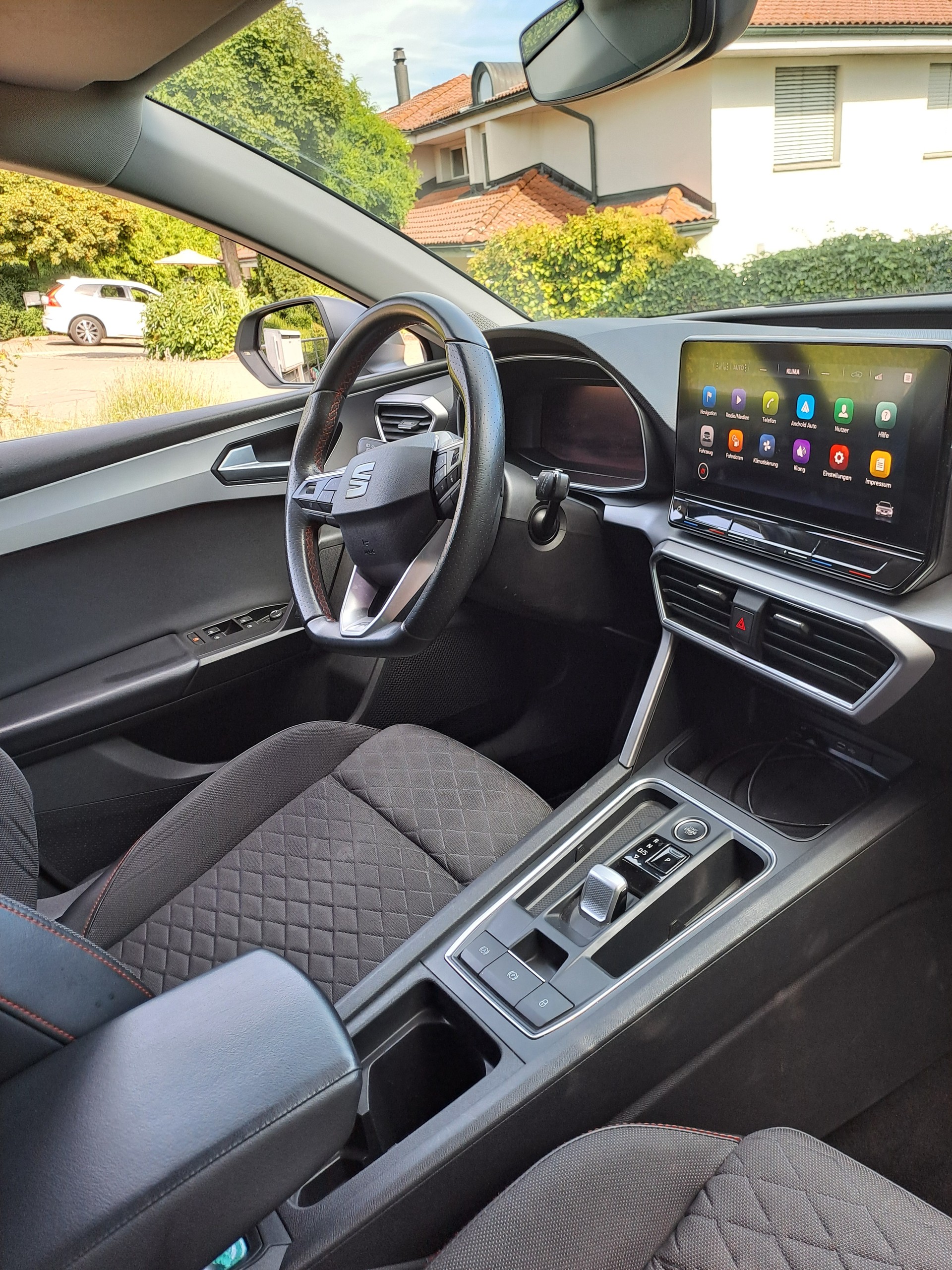 SEAT 1.5 eTSI 150 FR DSG-image-9