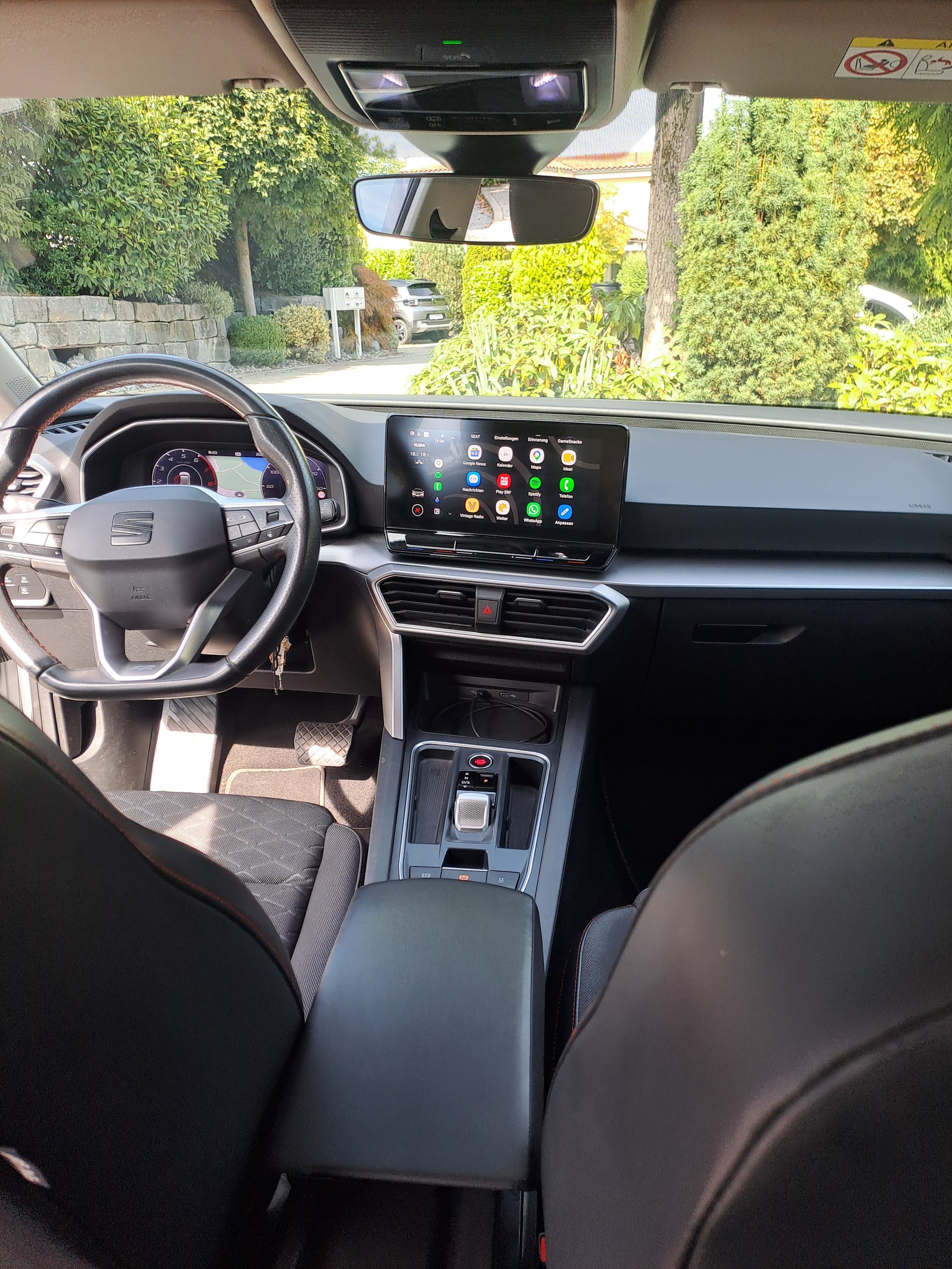 SEAT 1.5 eTSI 150 FR DSG-image-10