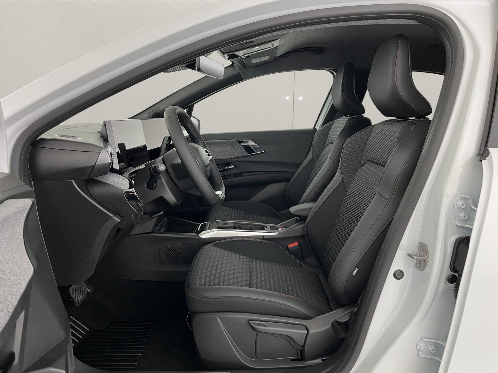 RENAULT Clio 1.8 E-Tech techno-image-7