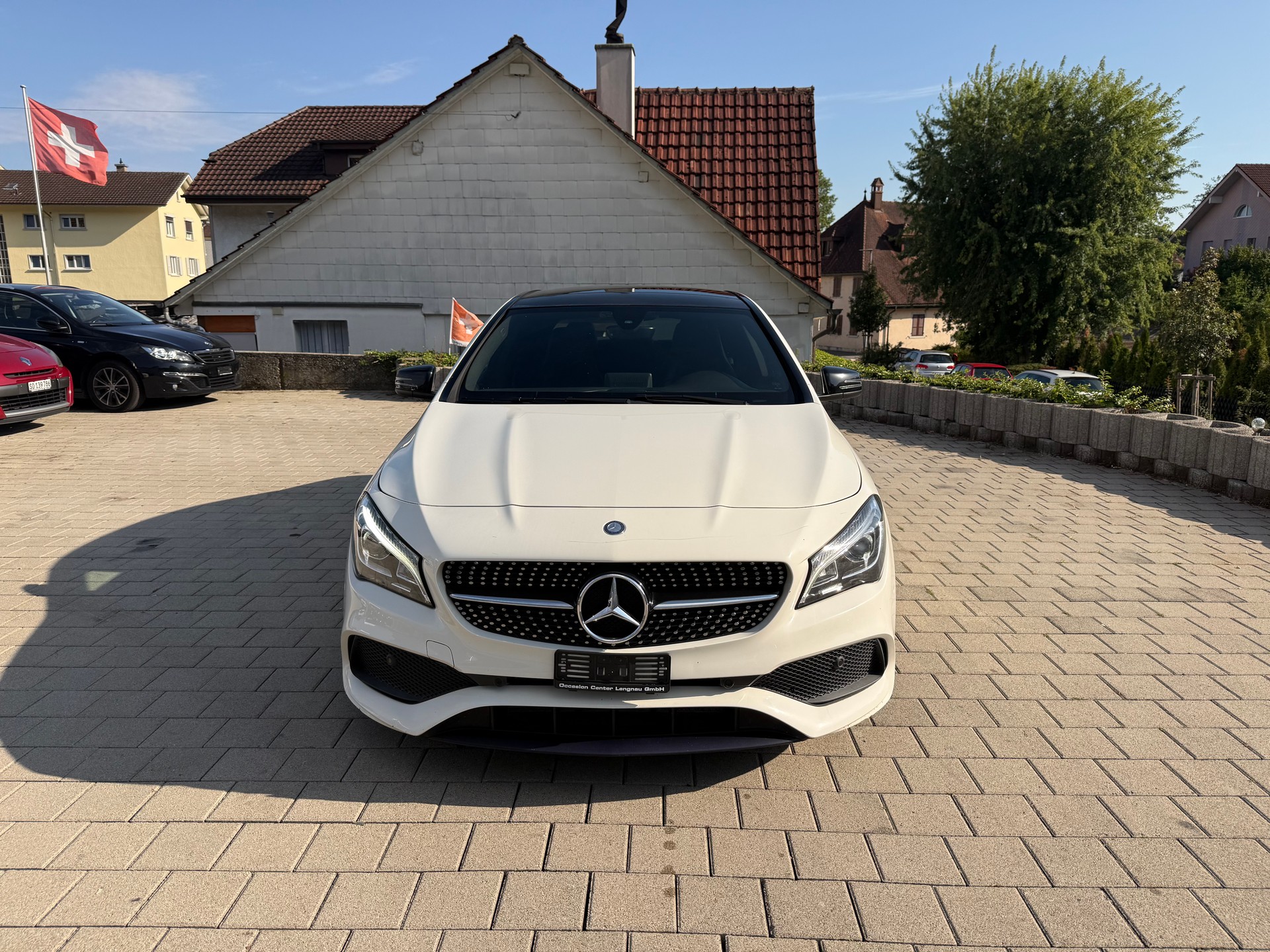 MERCEDES-BENZ CLA 220 d AMG Line 4Matic 7G-DCT-image-0