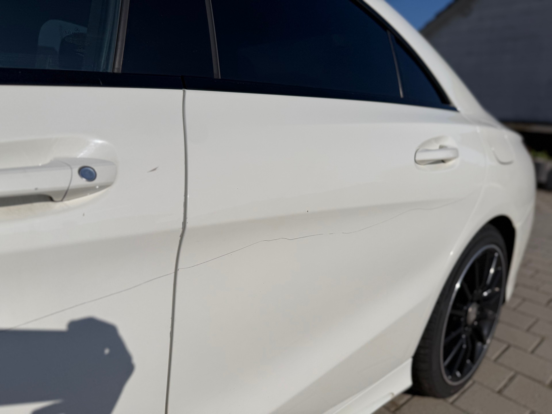 MERCEDES-BENZ CLA 220 d AMG Line 4Matic 7G-DCT-image-25