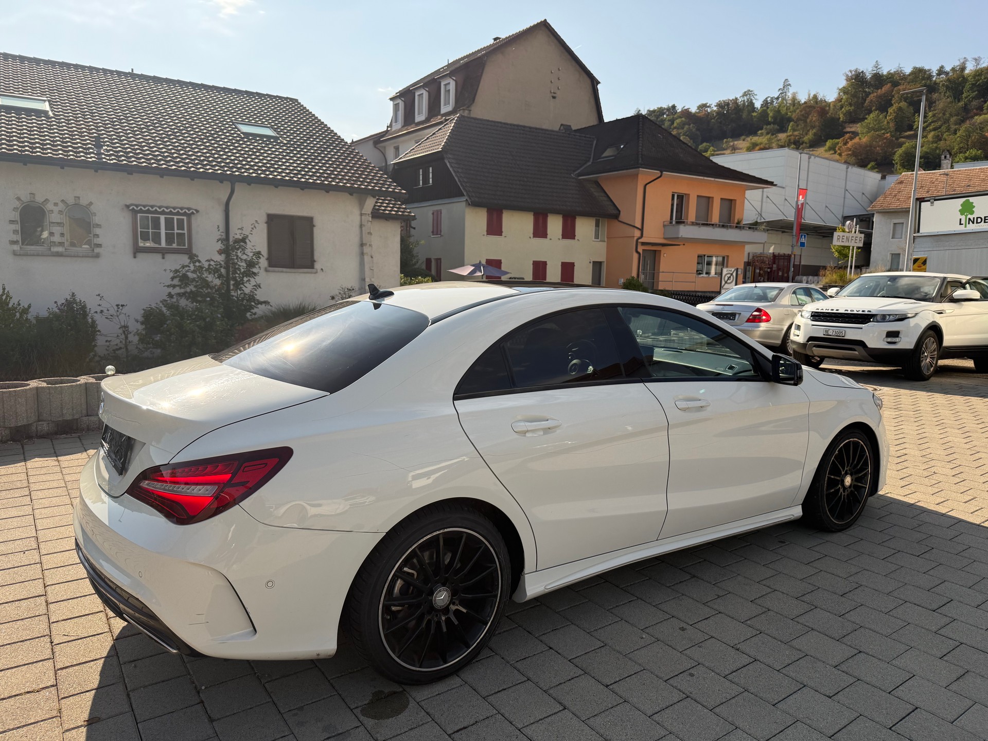 MERCEDES-BENZ CLA 220 d AMG Line 4Matic 7G-DCT-image-10