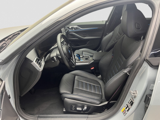 BMW i4 M50-image-8