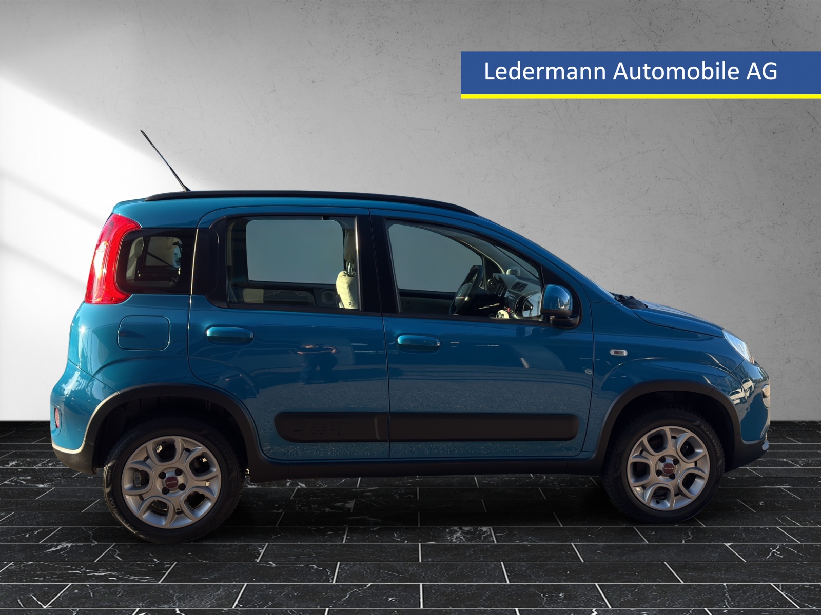 FIAT Panda 0.9 Twinair Turbo Climbing 4x4-image-5