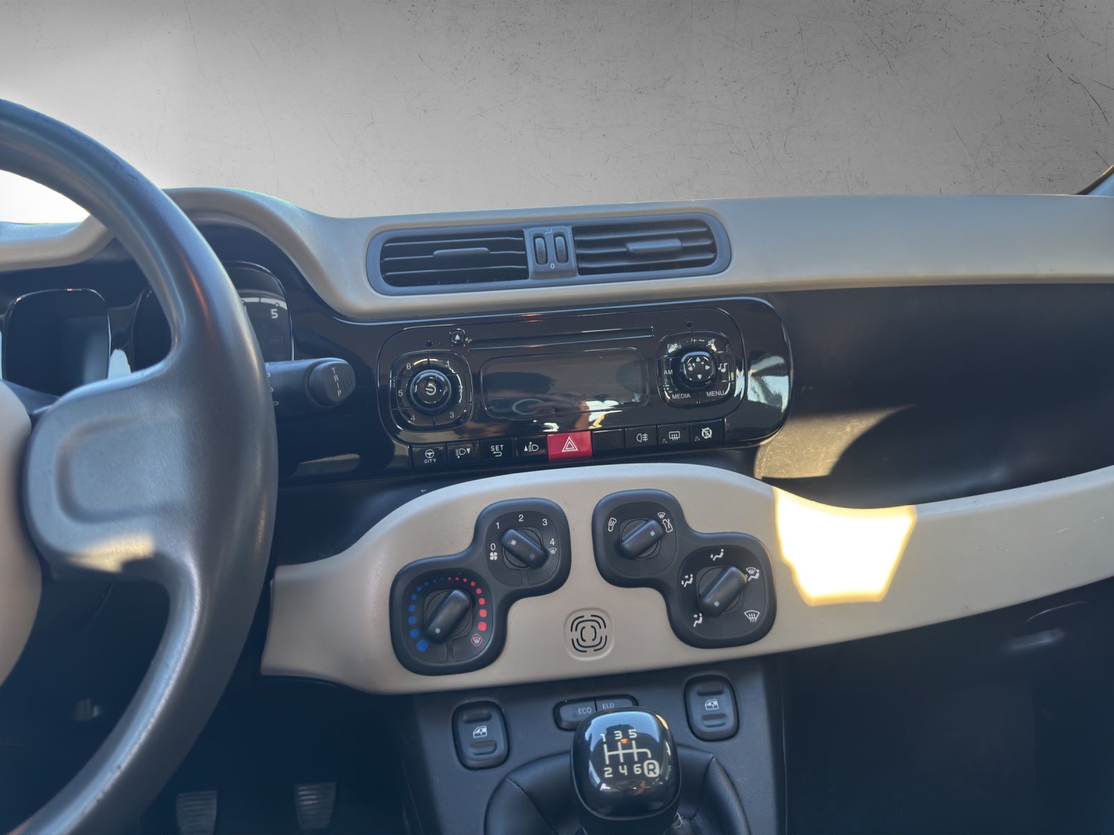 FIAT Panda 0.9 Twinair Turbo Climbing 4x4-image-12
