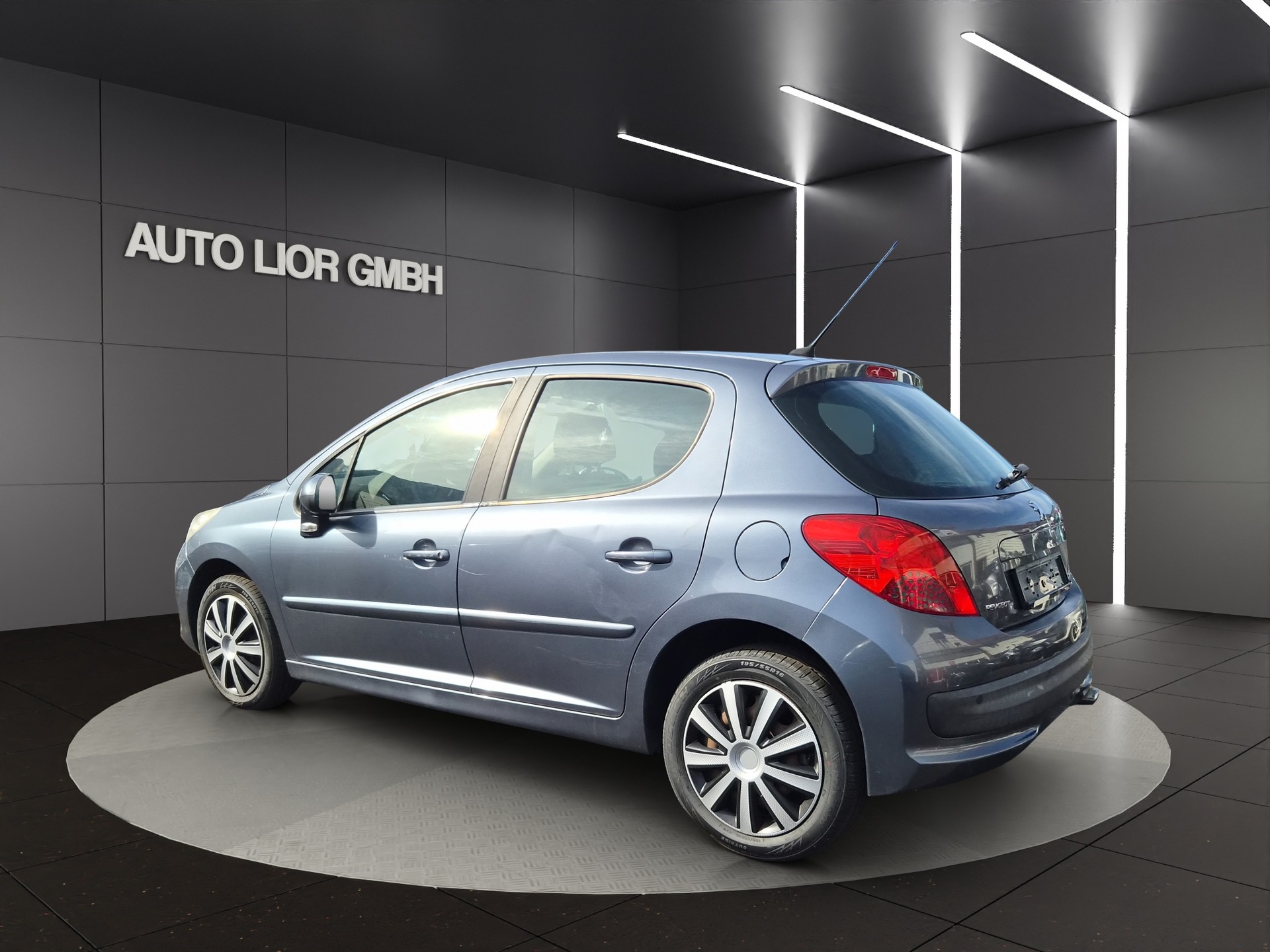 PEUGEOT 207 1.6 16V XT-image-5