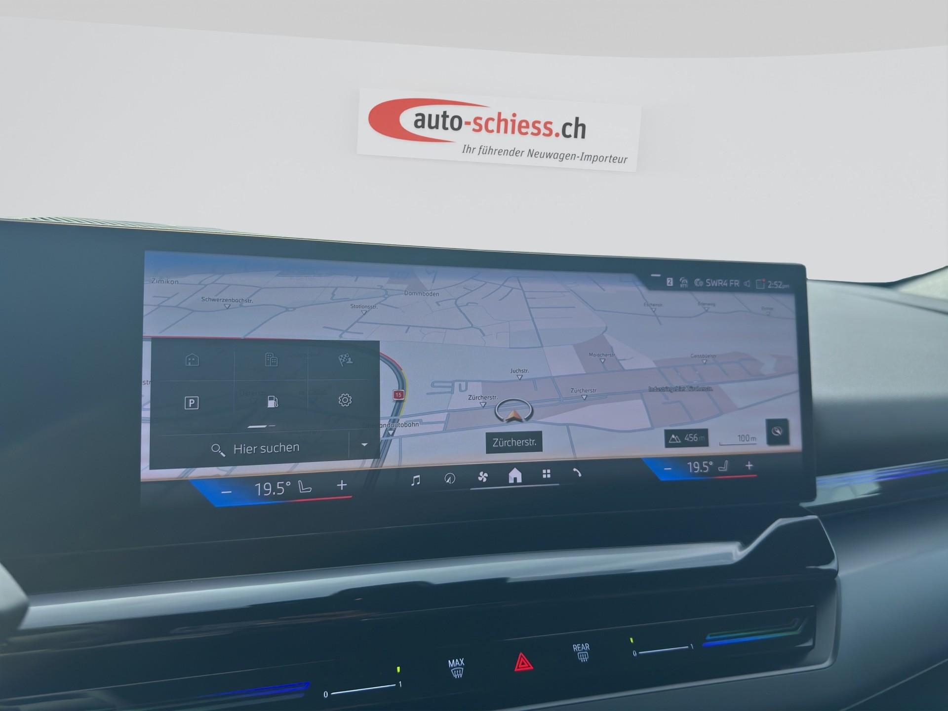 BMW 520i Steptronic-image-12