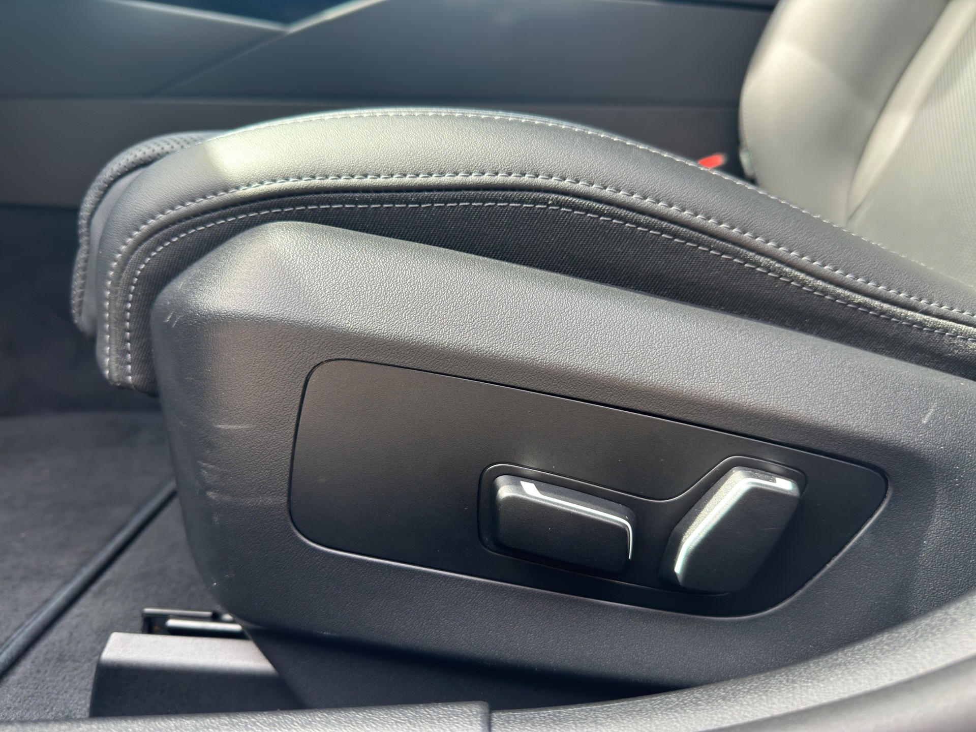BMW 520i Steptronic-image-9