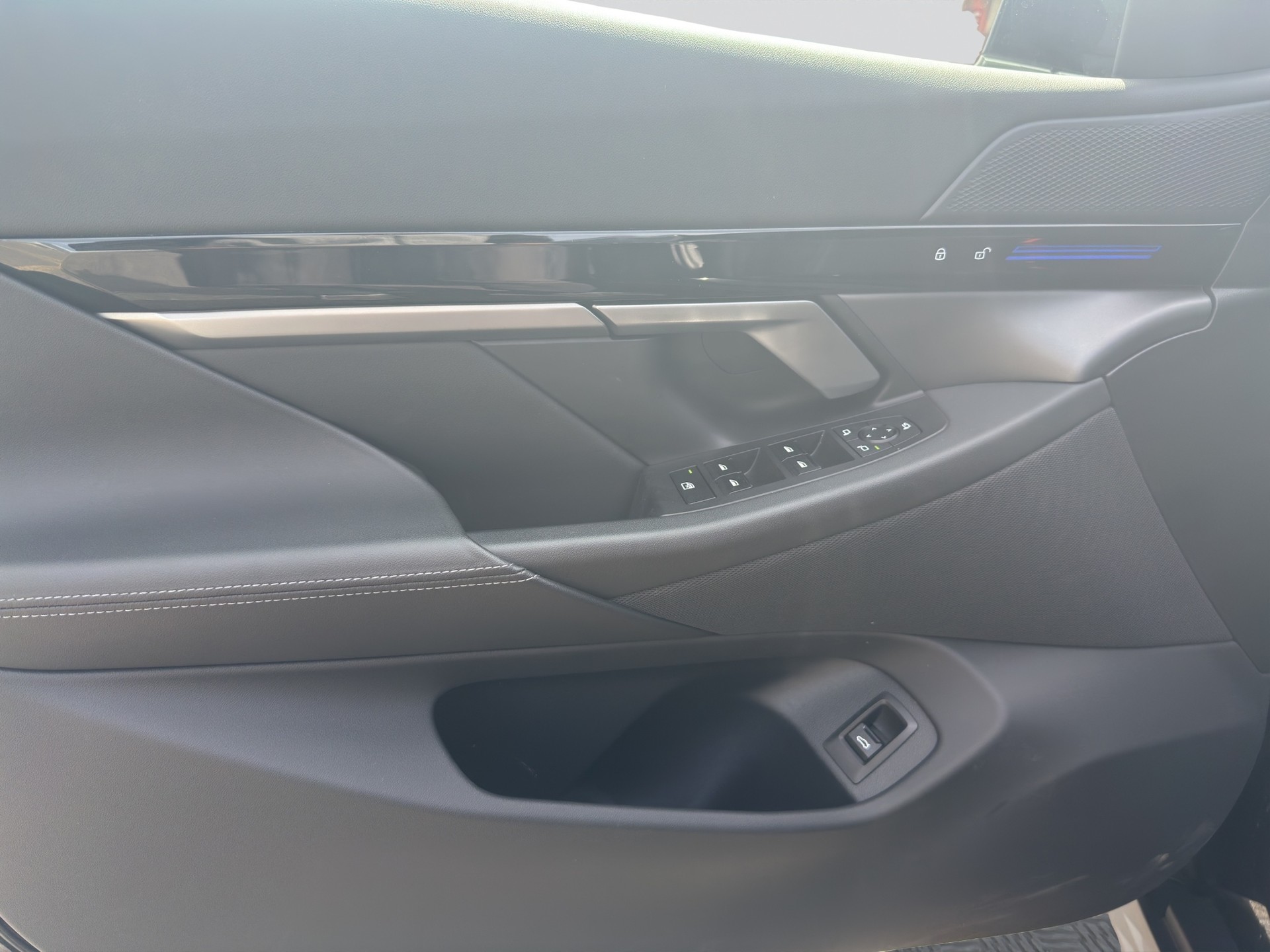 BMW 520i Steptronic-image-8