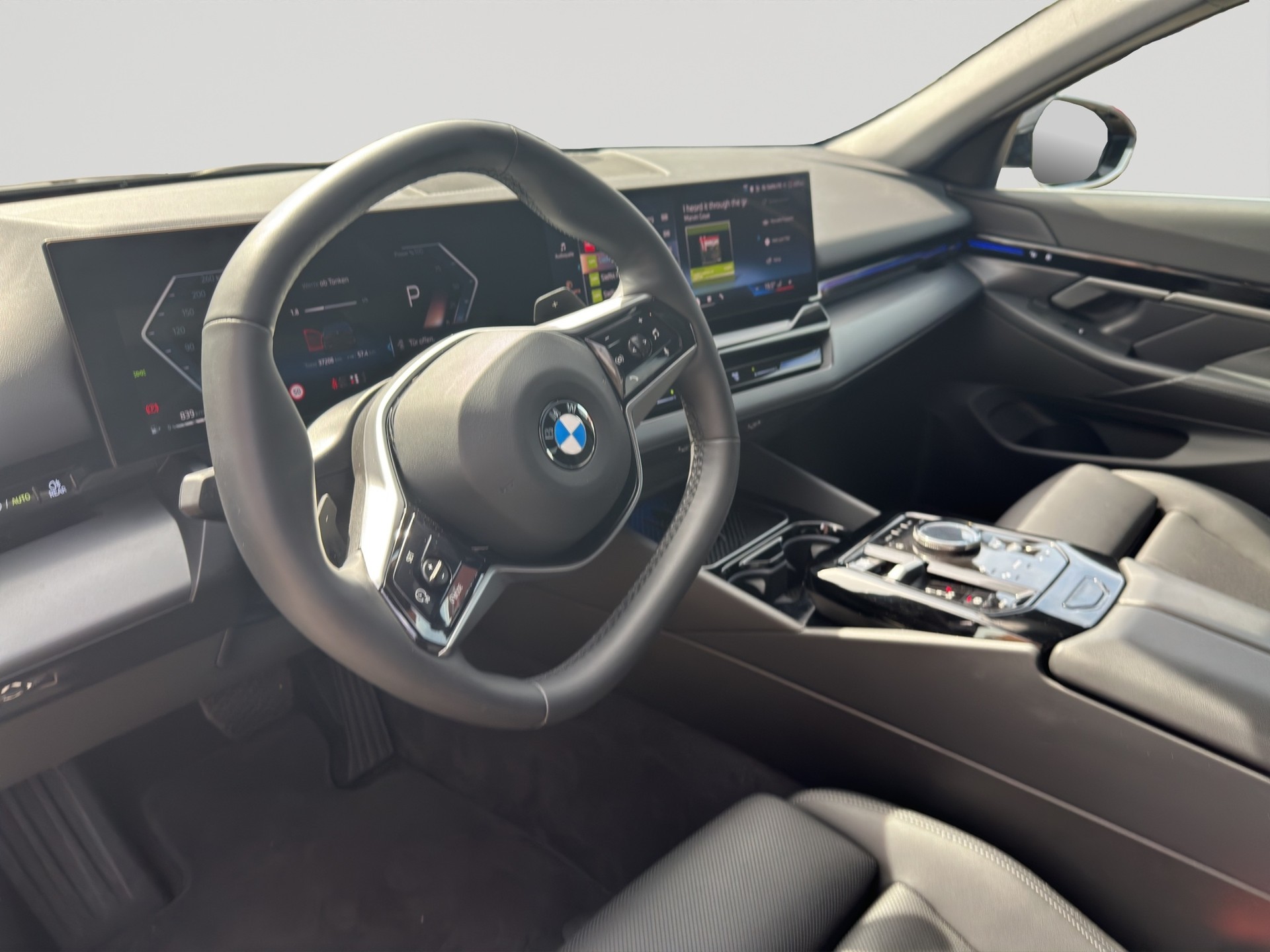 BMW 520i Steptronic-image-6