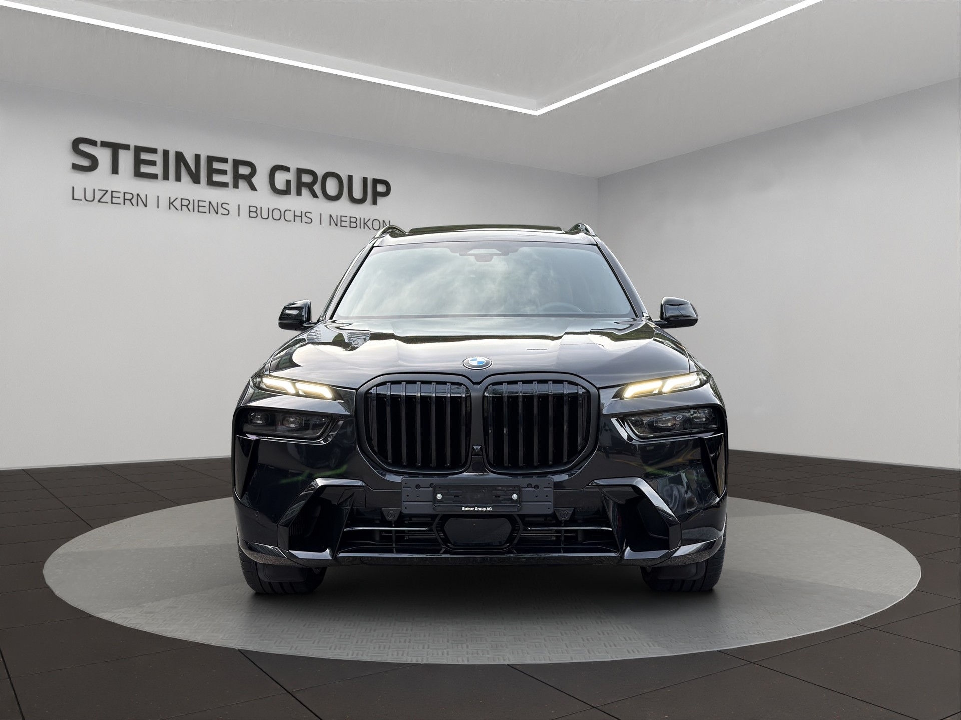 BMW X7 xDrive 48V 40d M Sport Pro Steptronic-showroom-element-1