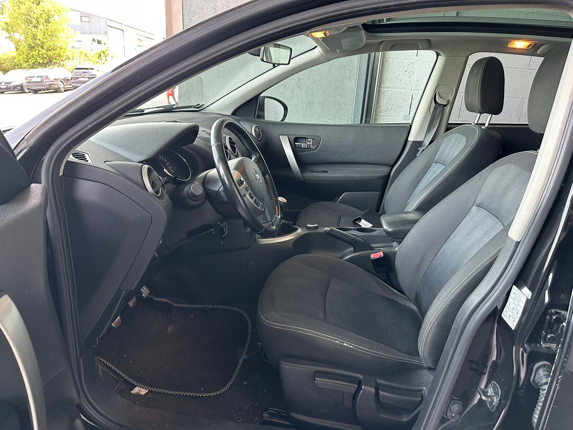 NISSAN Qashqai 2.0 4WD tekna-image-6