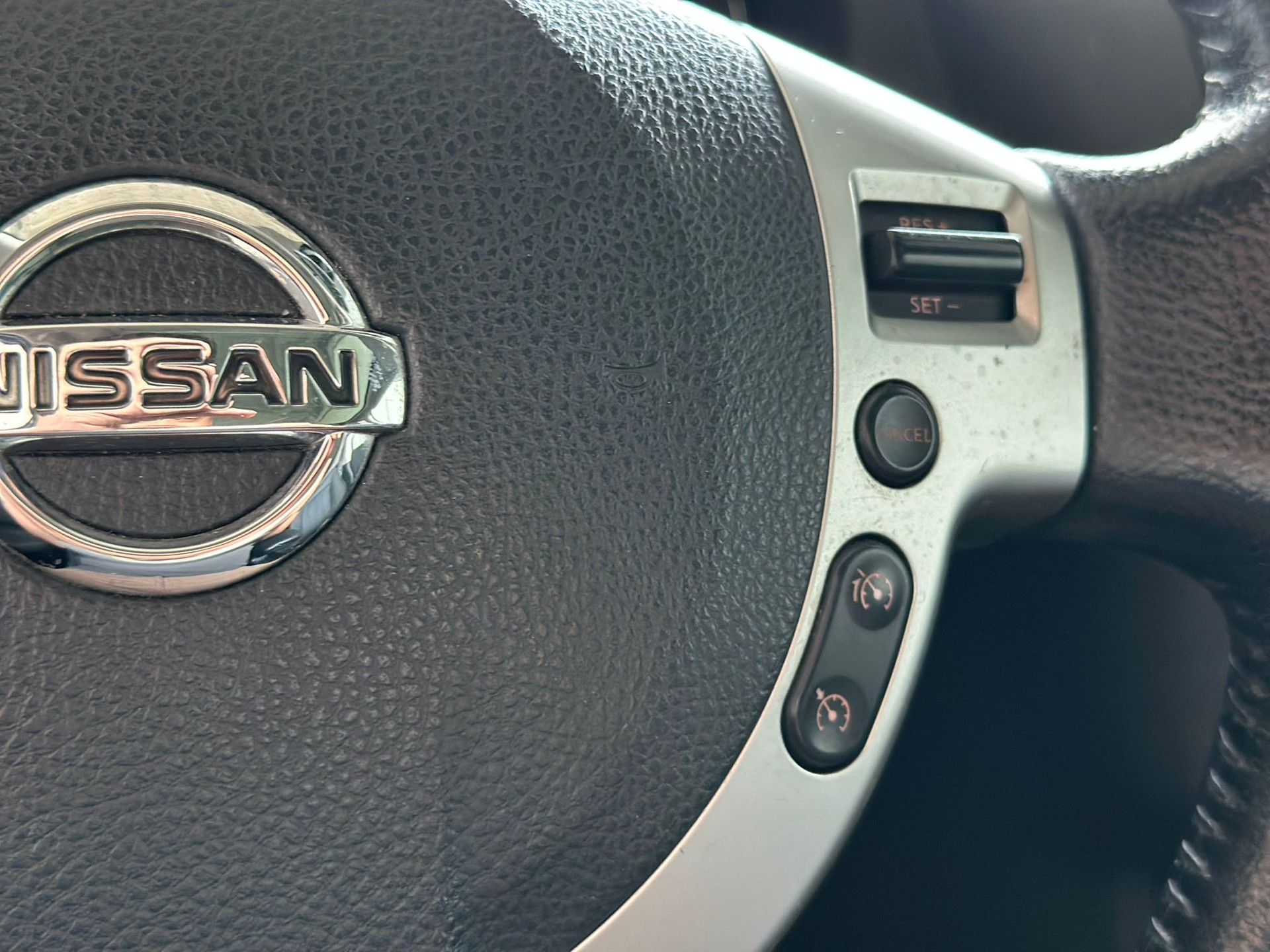 NISSAN Qashqai 2.0 4WD tekna-image-10
