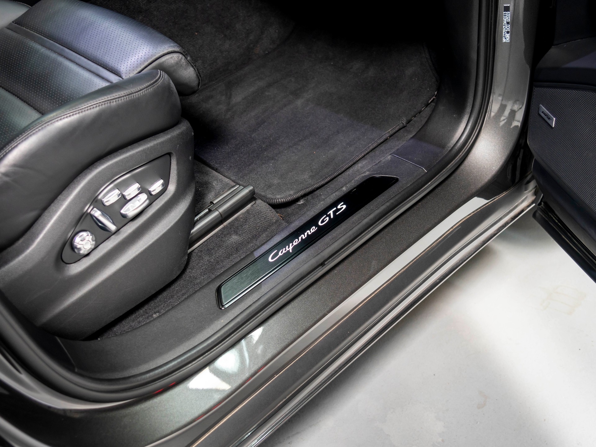 PORSCHE Cayenne GTS-image-29