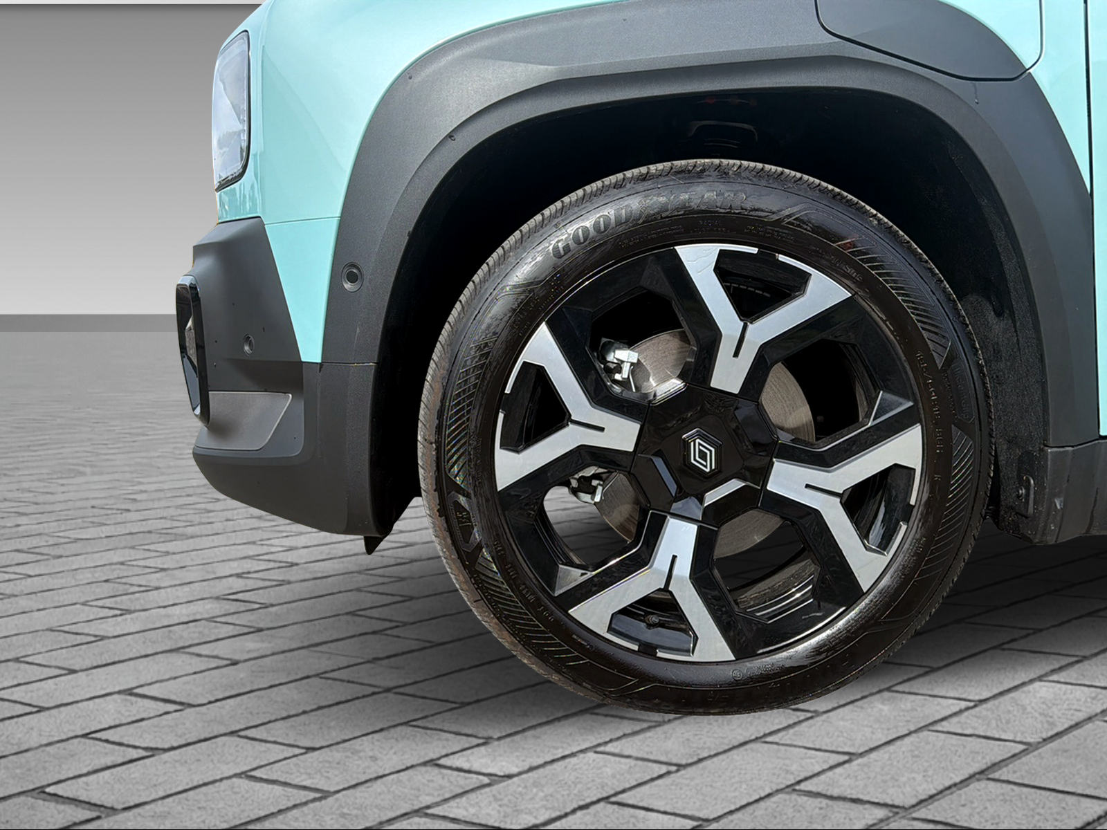 RENAULT R4 E-Tech Comfort Range techno-image-3
